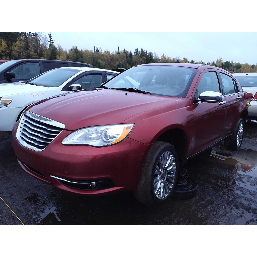 CHRYSLER 200 2013