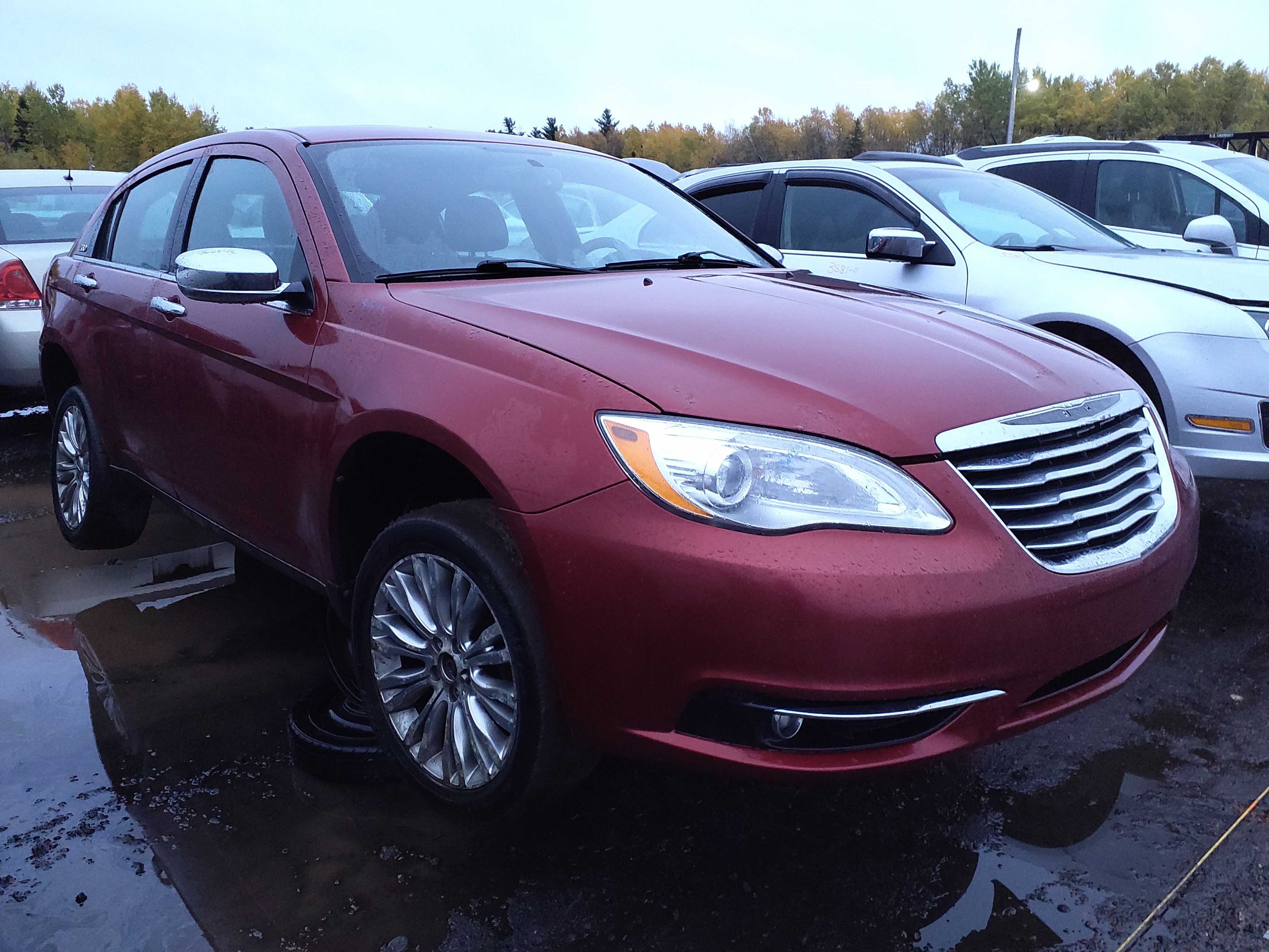 CHRYSLER 200 2013