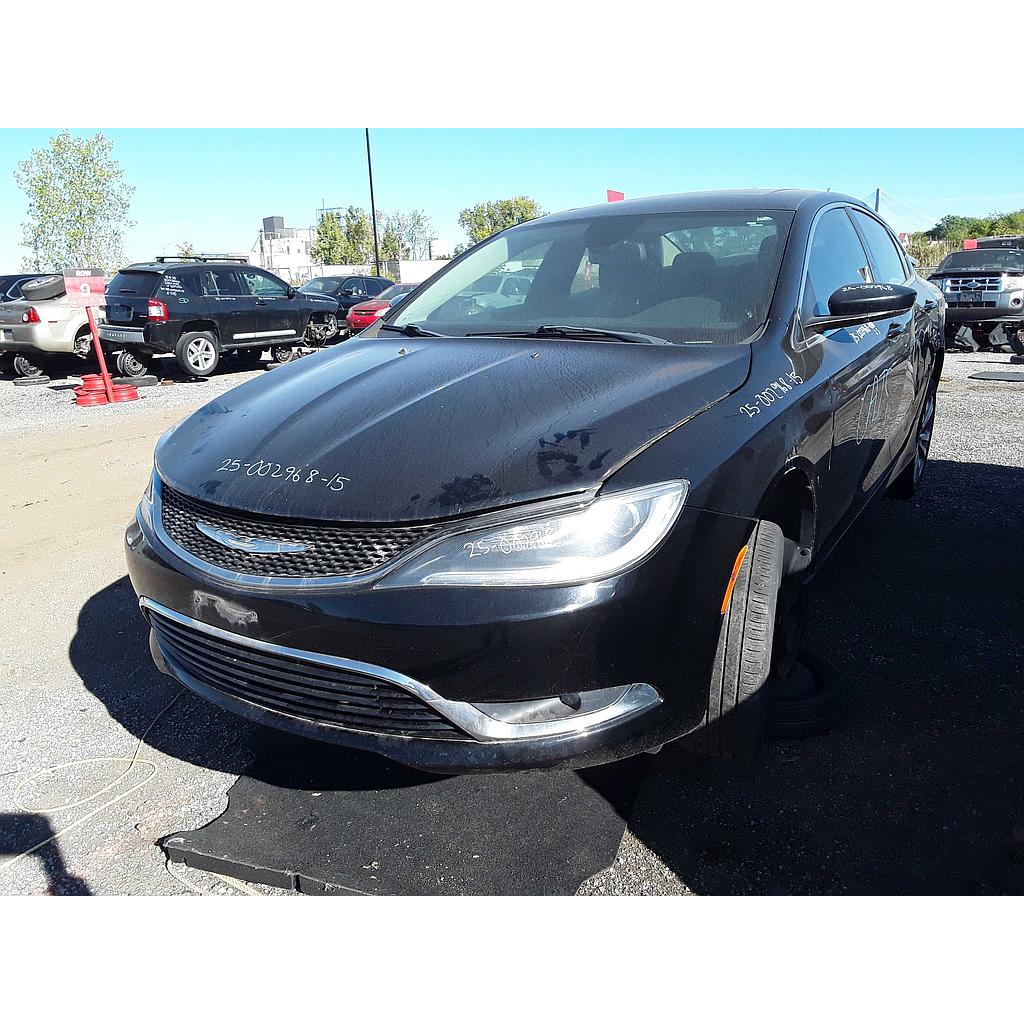 CHRYSLER 200 2015