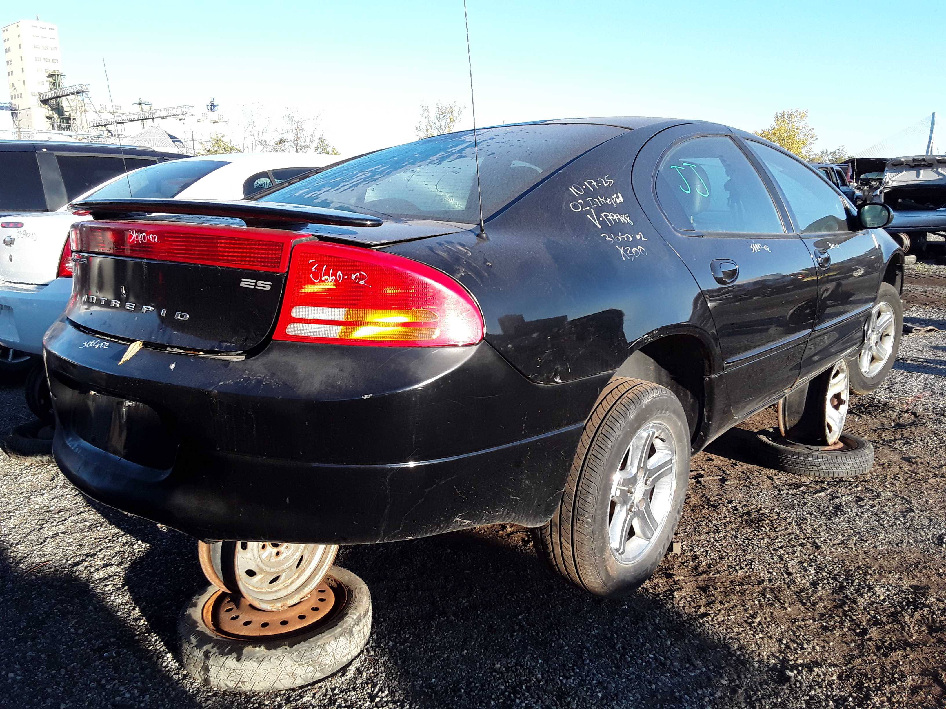 CHRYSLER INTREPID 2002