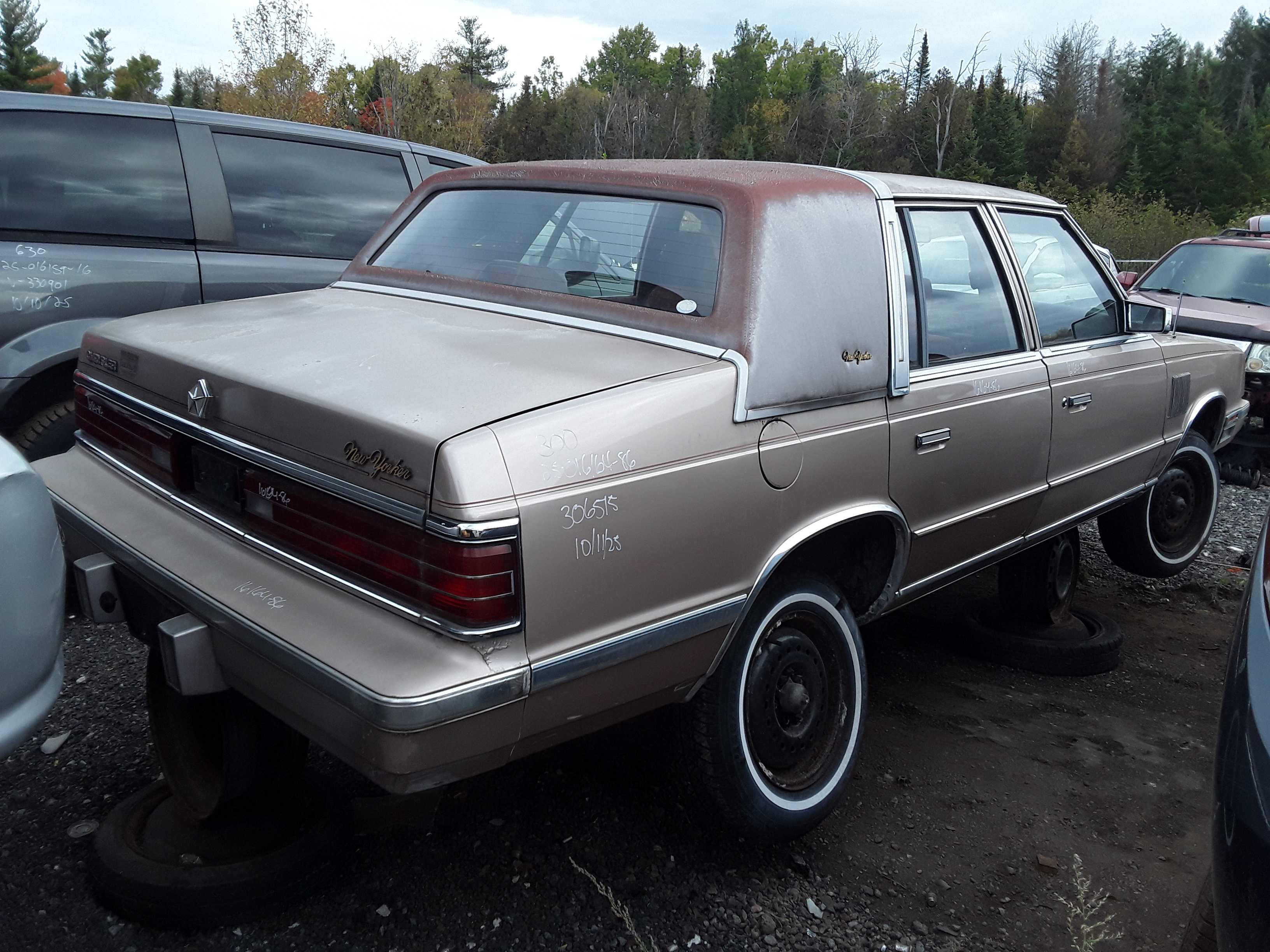 CHRYSLER NEW YORKER 1986