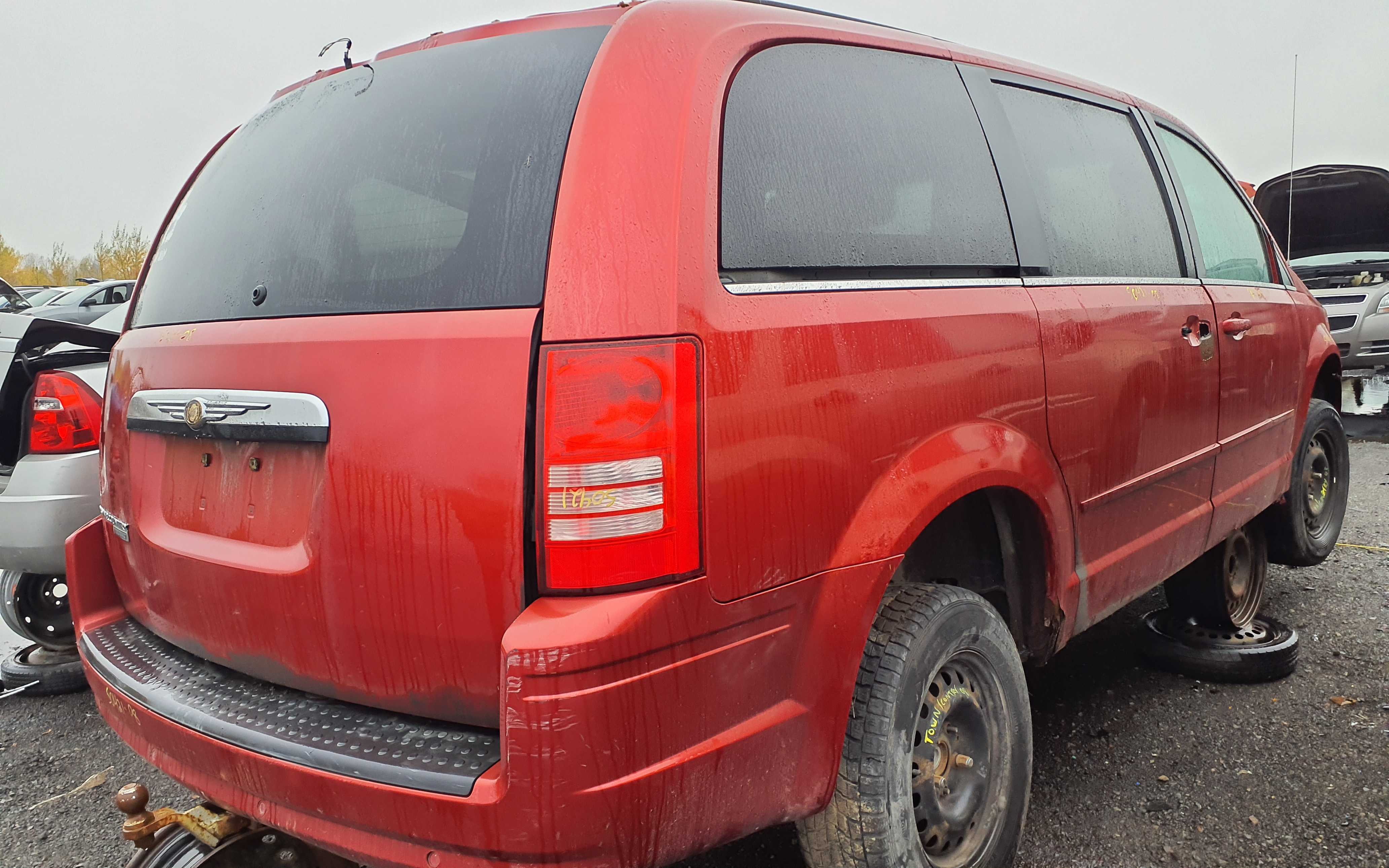 CHRYSLER TOWN &amp; COUNTRY 2008