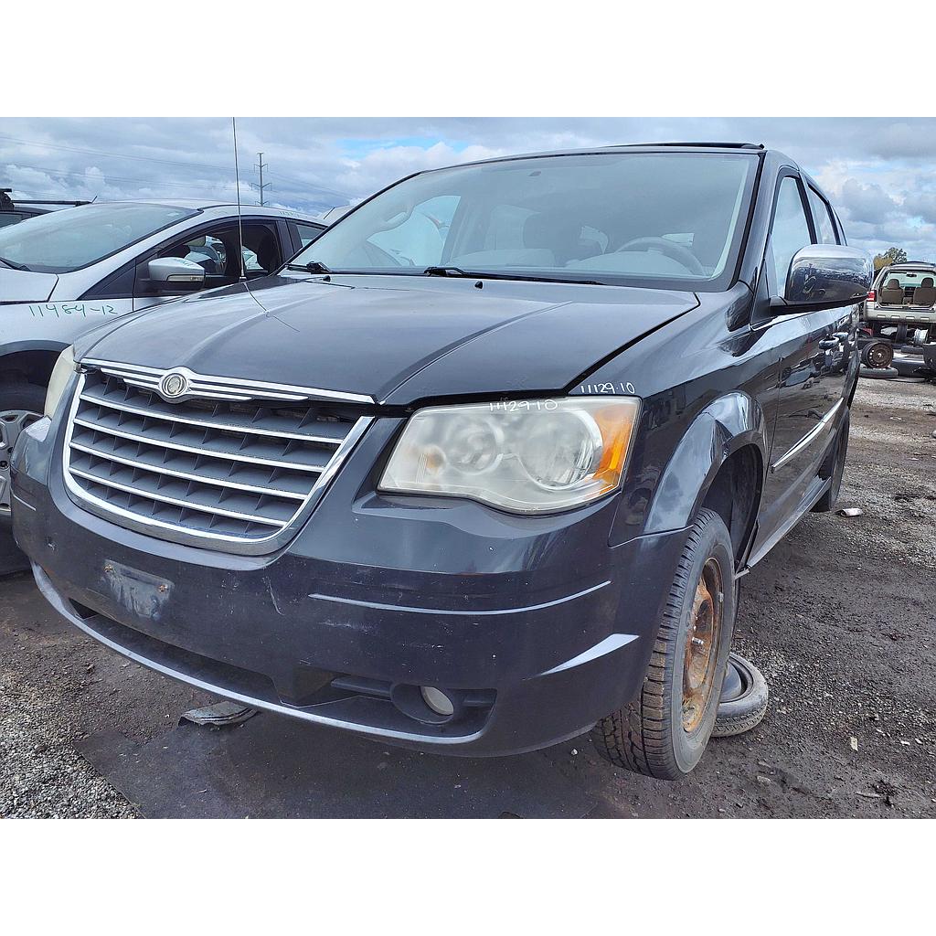CHRYSLER TOWN & COUNTRY 2010