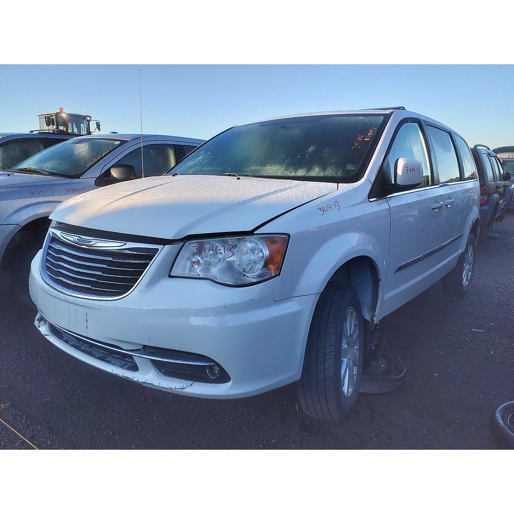 CHRYSLER TOWN & COUNTRY 2013