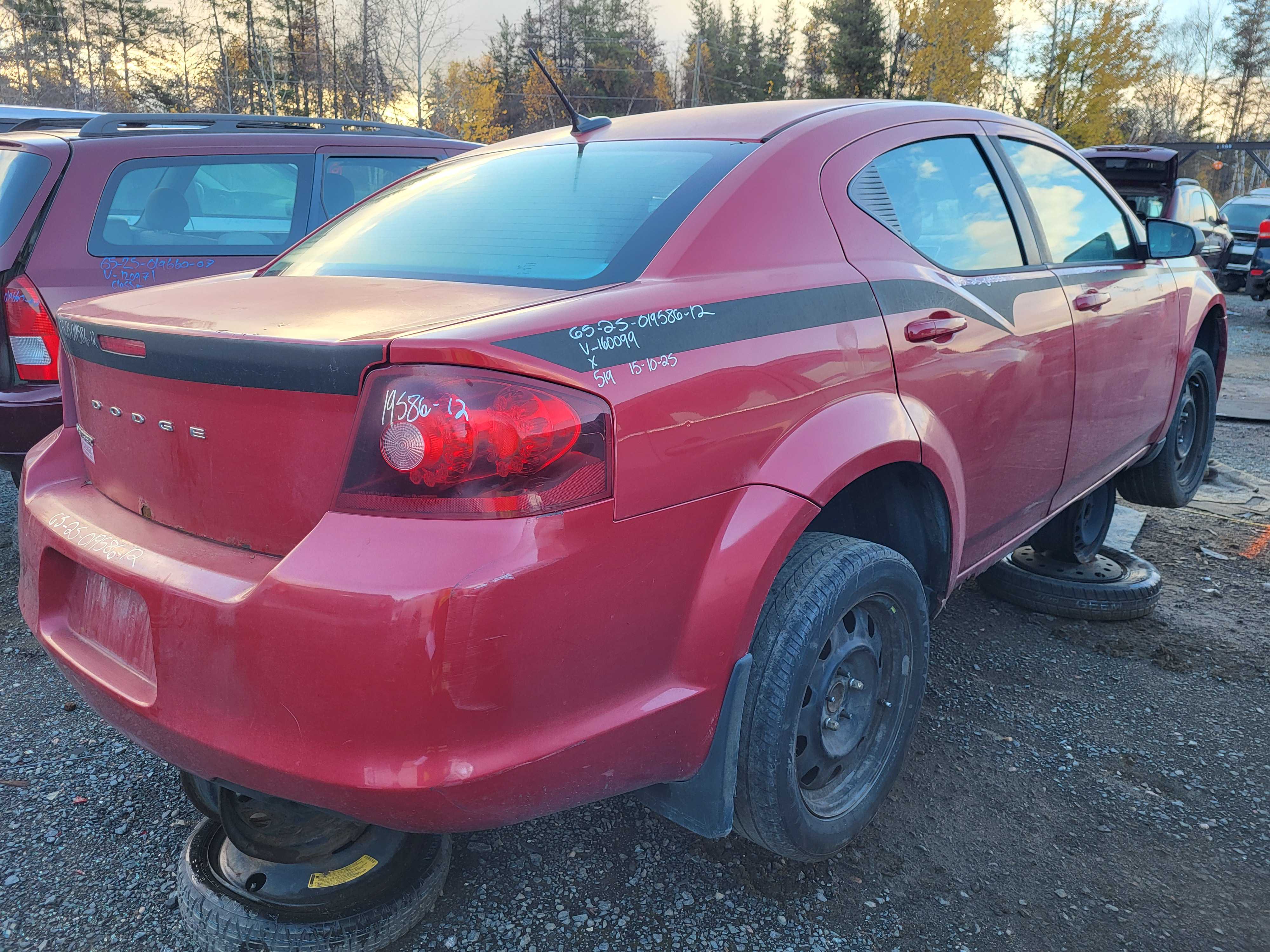 DODGE AVENGER 2012