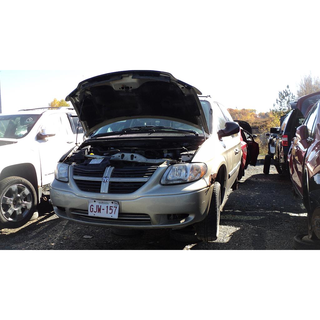 DODGE CARAVAN 2005