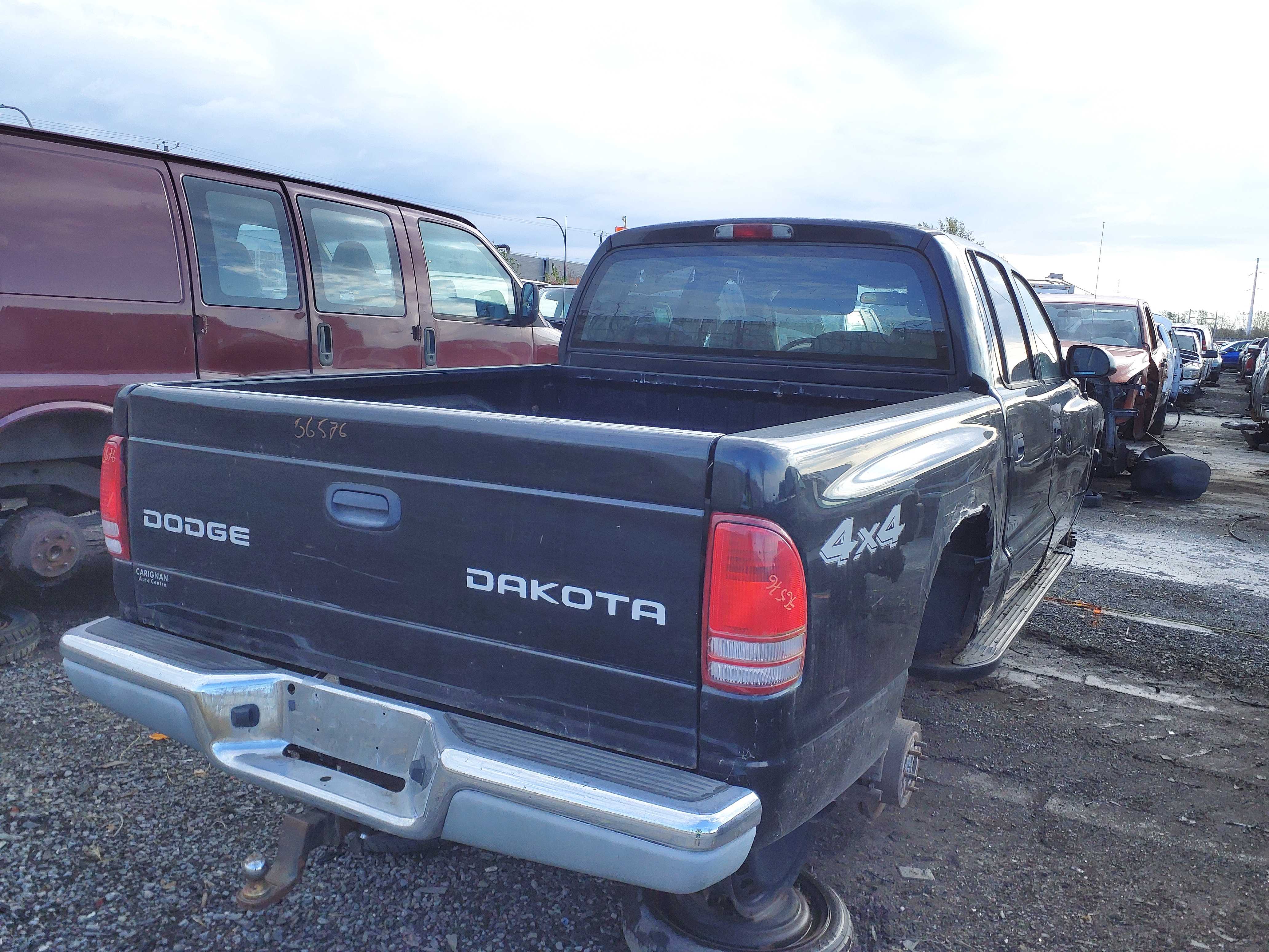 DODGE DAKOTA 2003