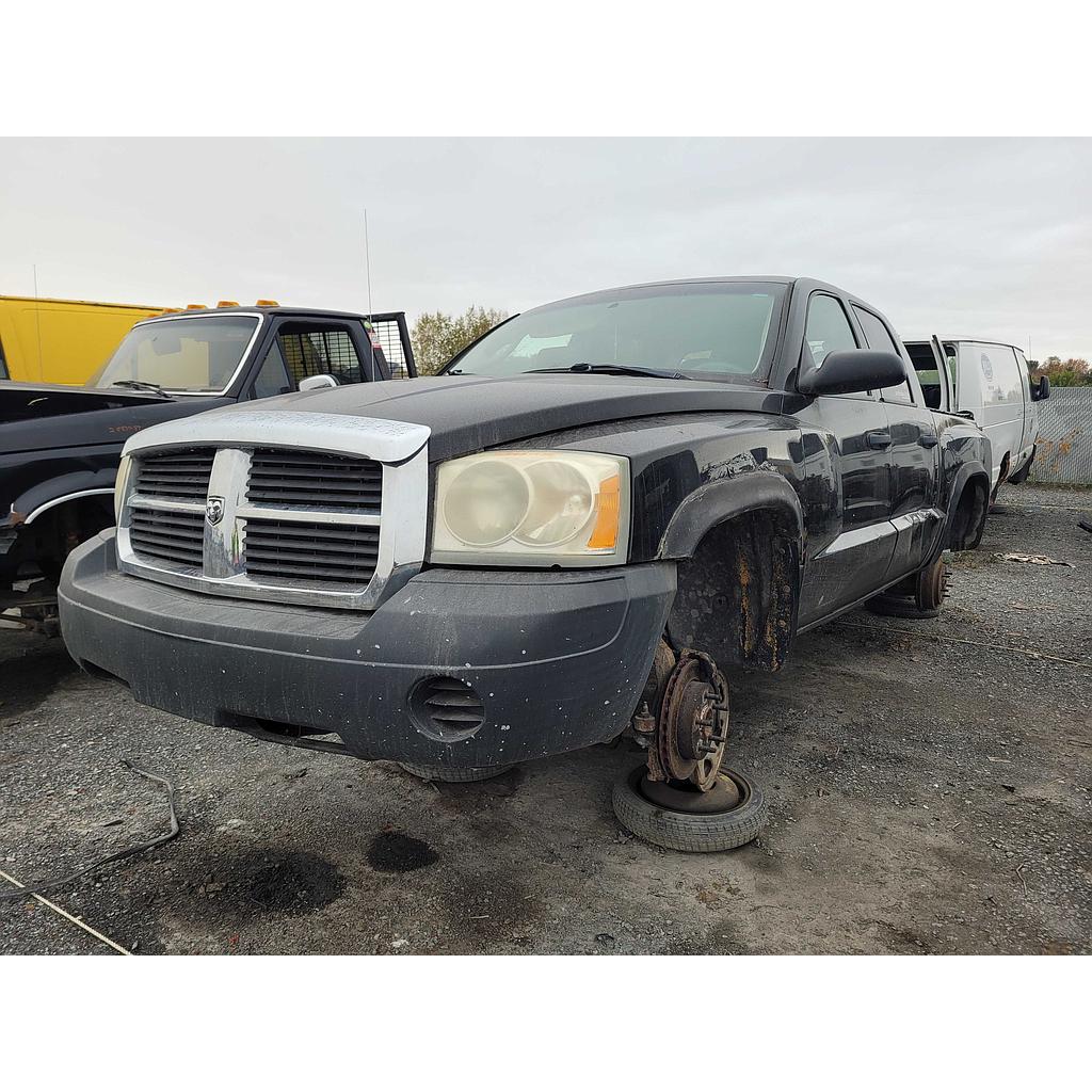 DODGE DAKOTA 2005