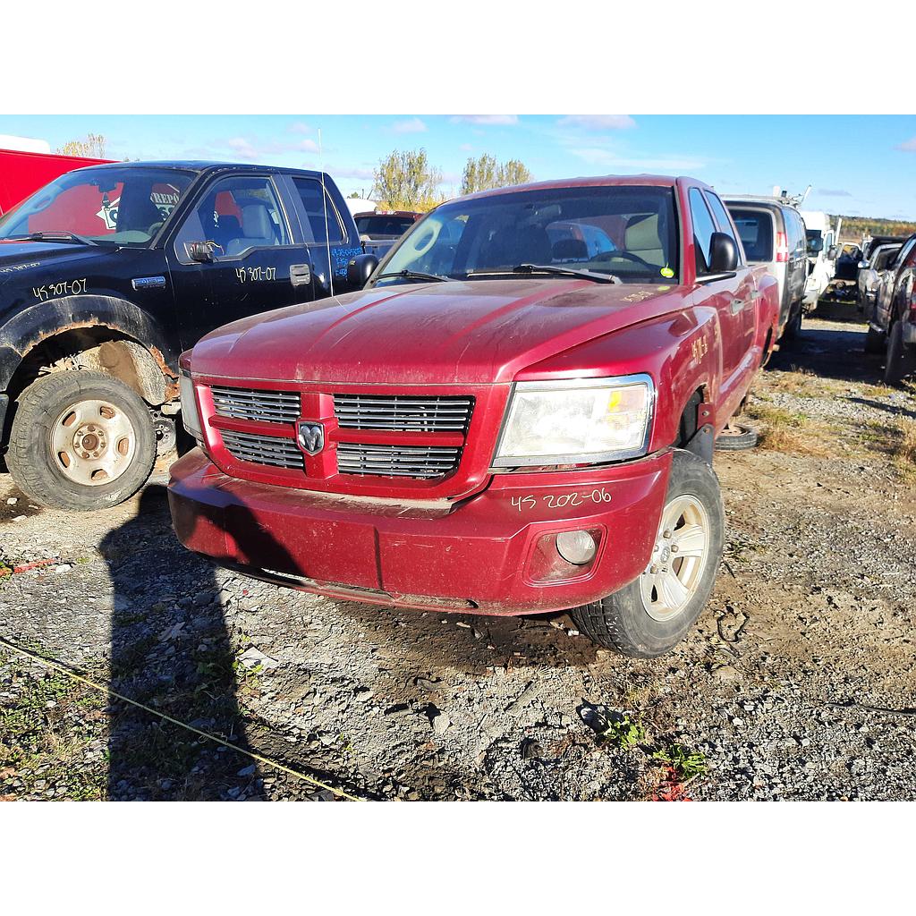 DODGE DAKOTA 2008