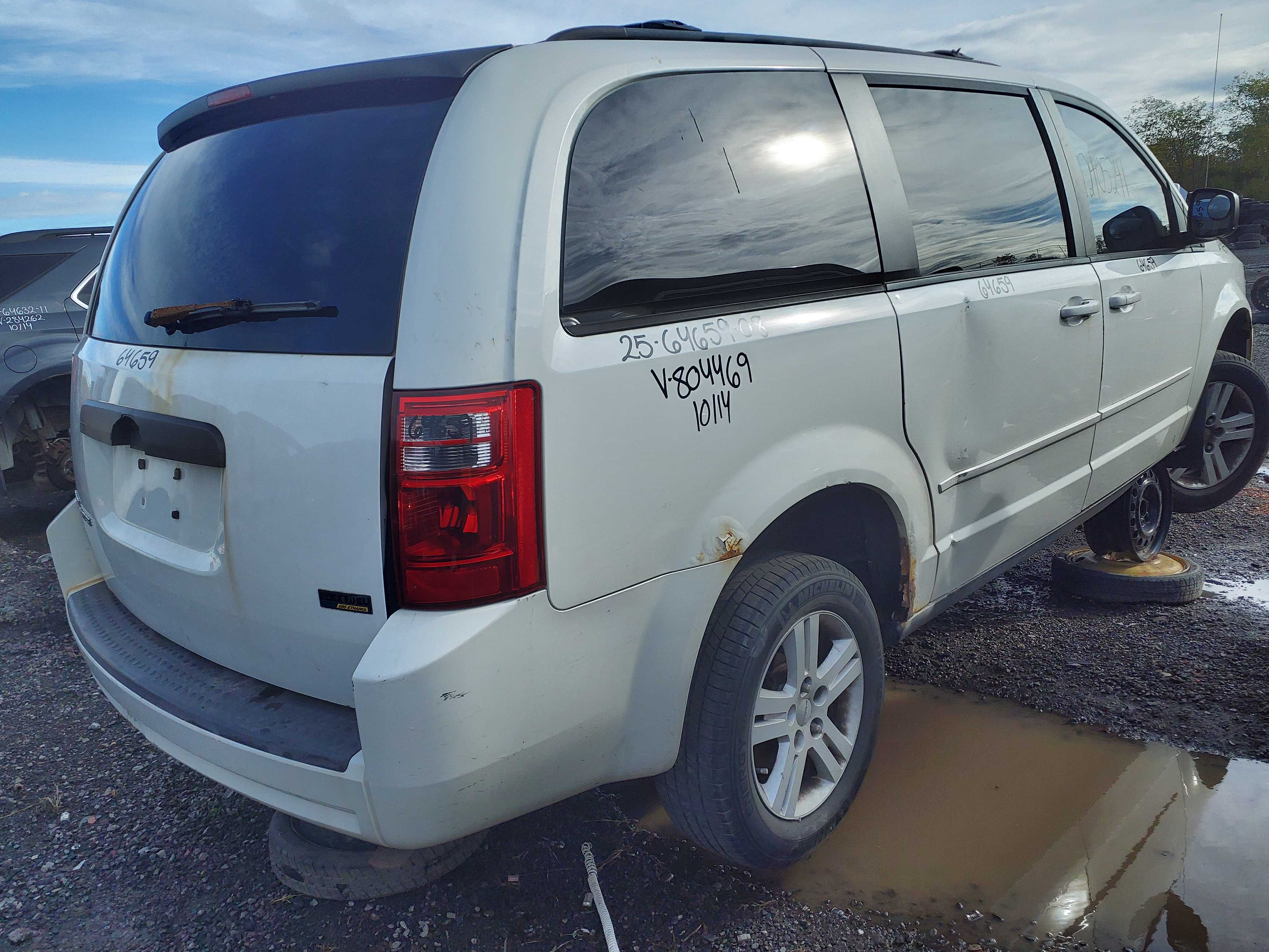 DODGE GRAND CARAVAN 2008
