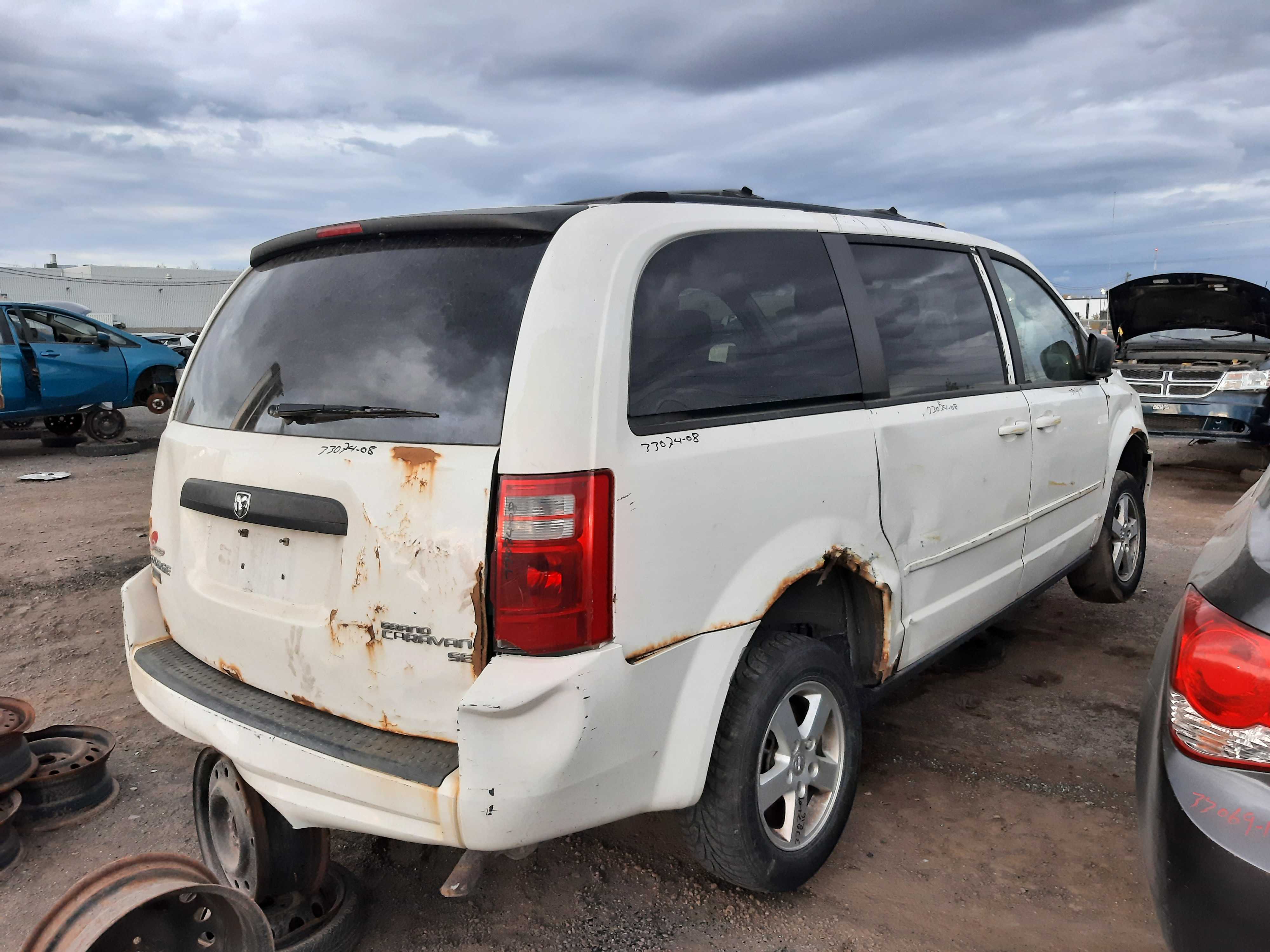 DODGE GRAND CARAVAN 2009
