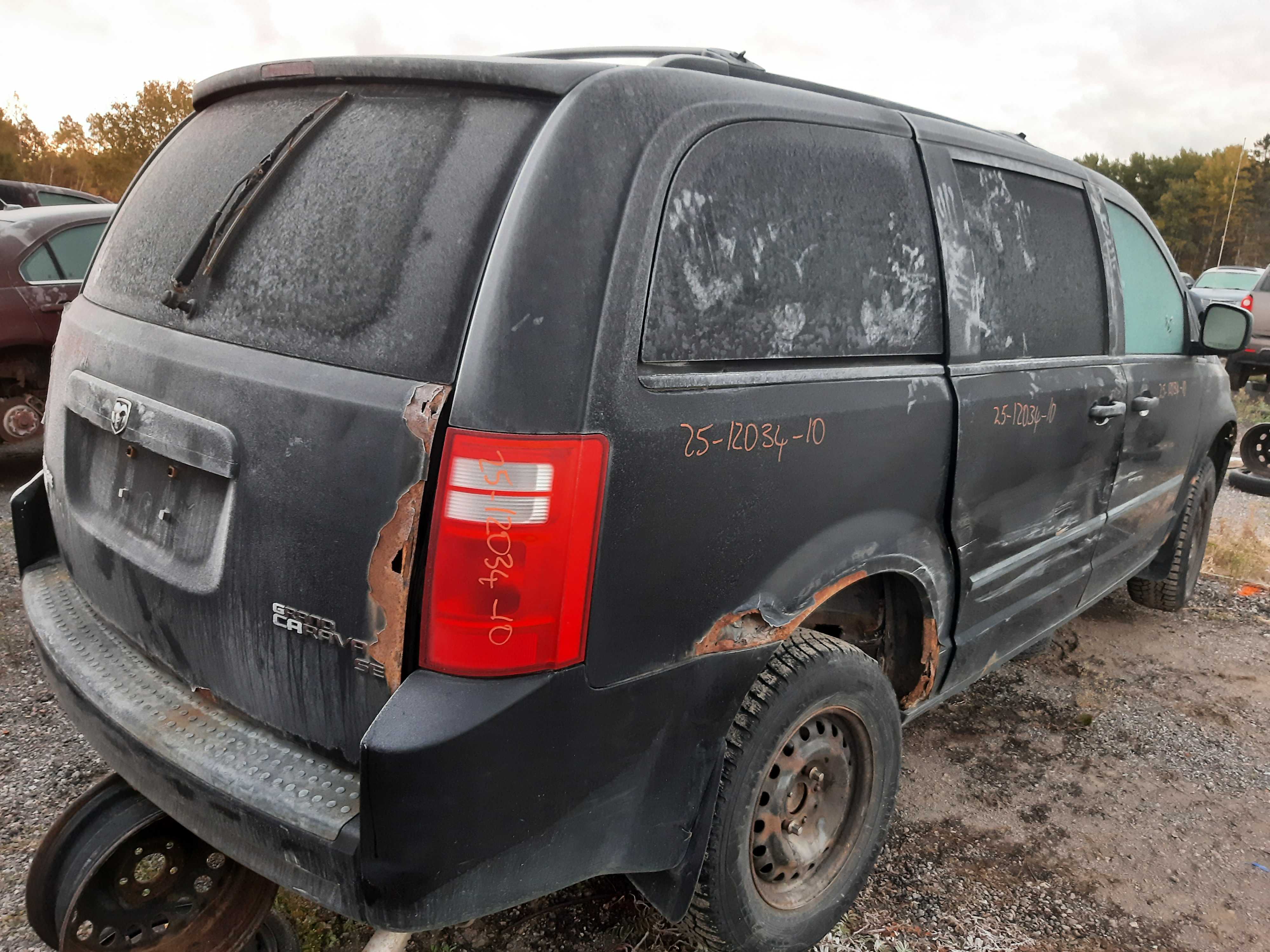 DODGE GRAND CARAVAN 2010