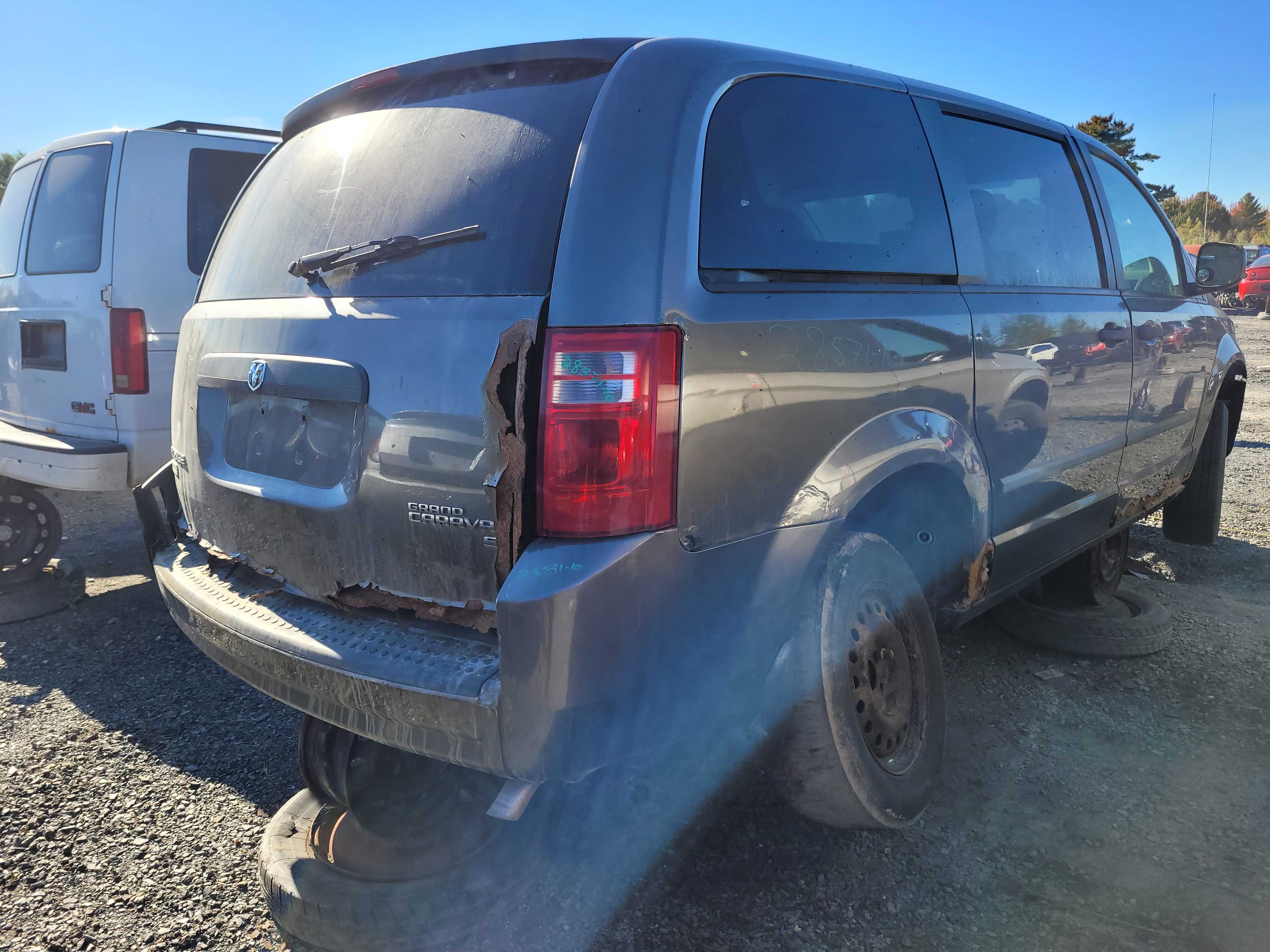 DODGE GRAND CARAVAN 2010