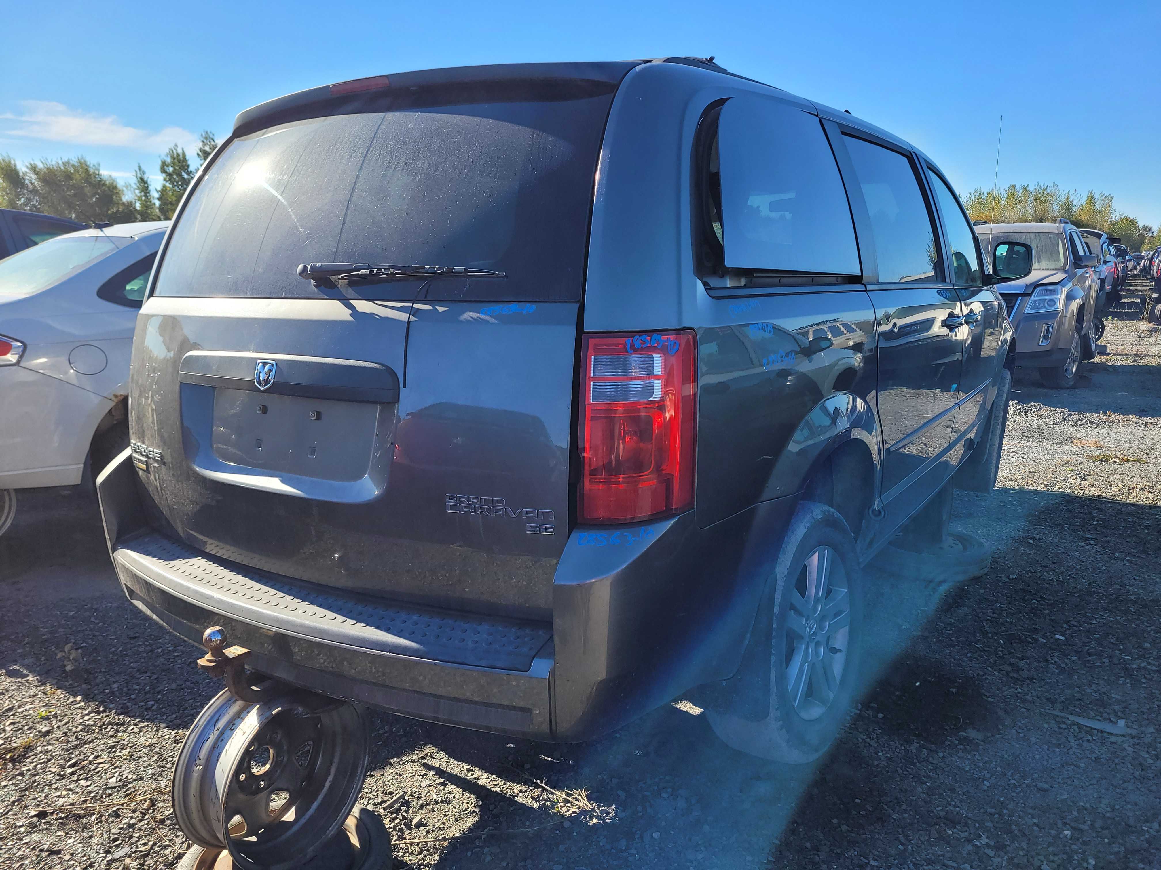 DODGE GRAND CARAVAN 2010