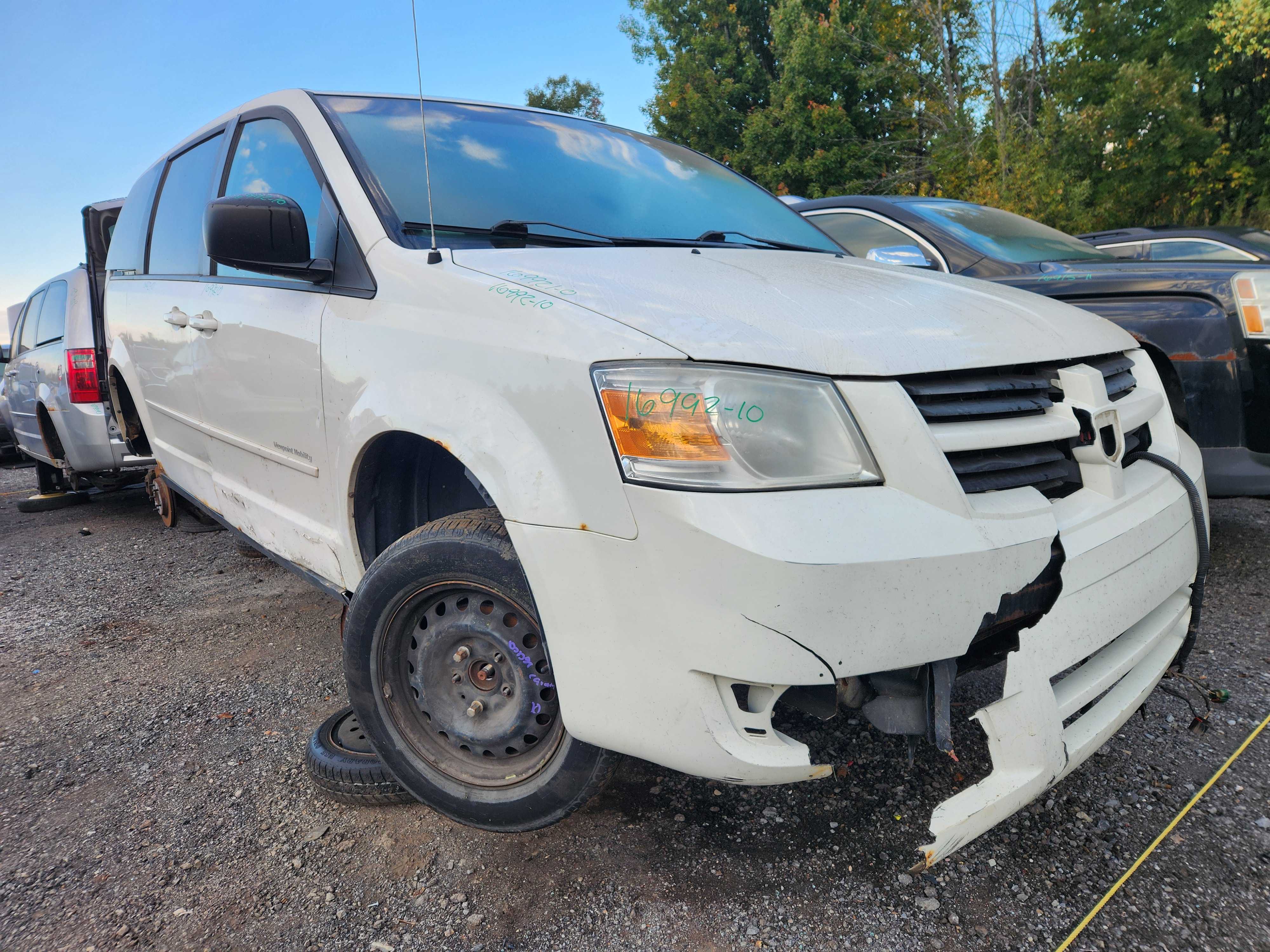 DODGE GRAND CARAVAN 2010