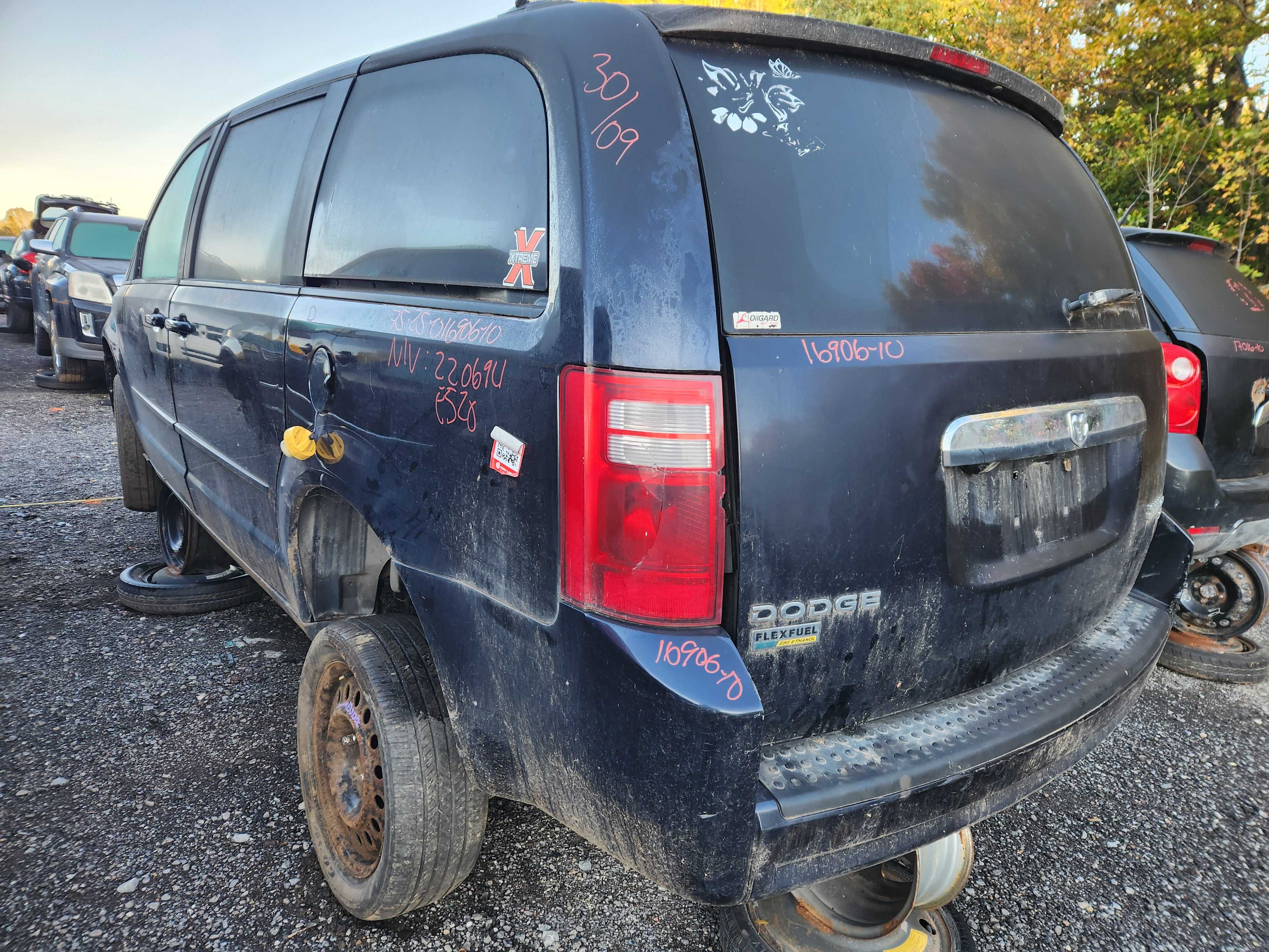 DODGE GRAND CARAVAN 2010