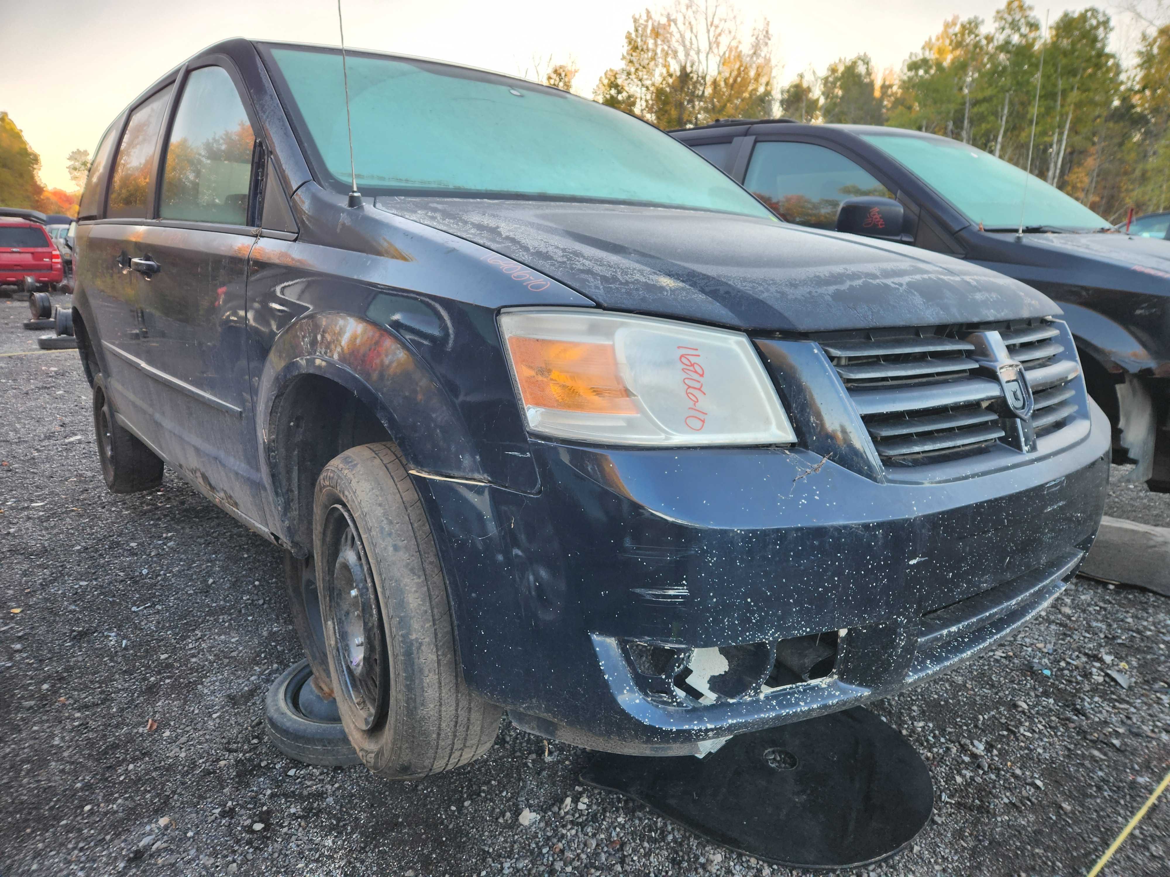 DODGE GRAND CARAVAN 2010