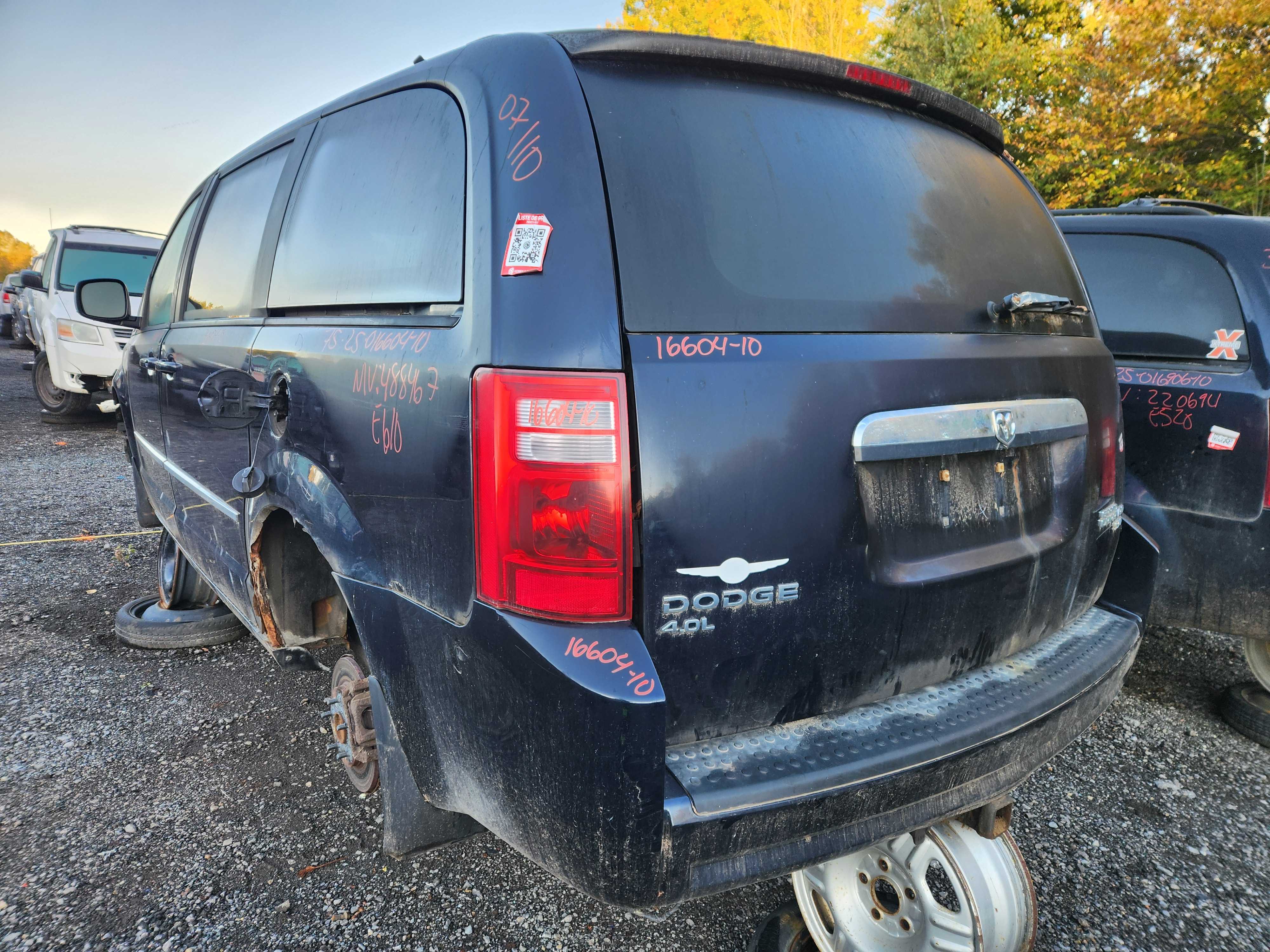 DODGE GRAND CARAVAN 2010