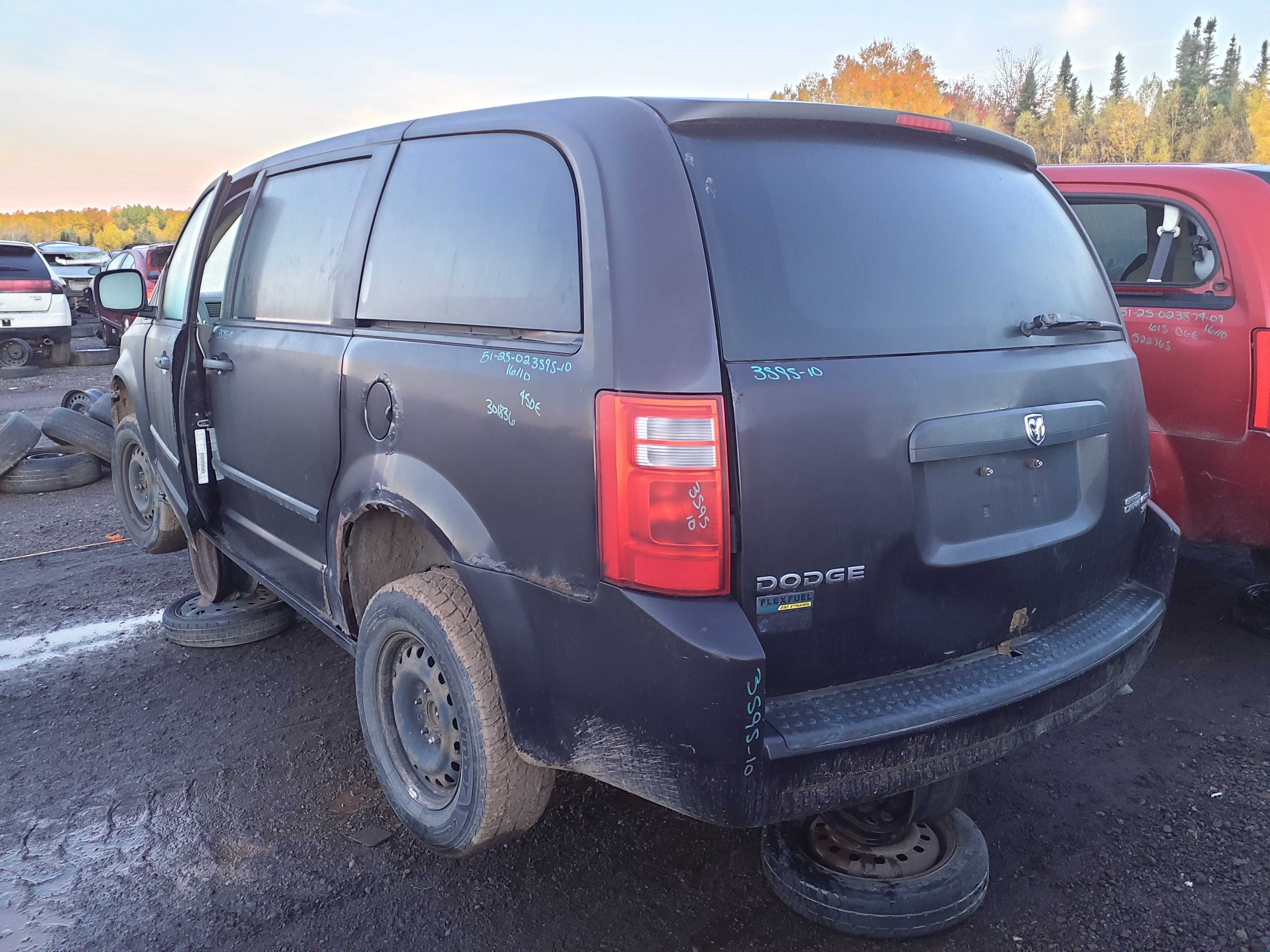 DODGE GRAND CARAVAN 2010