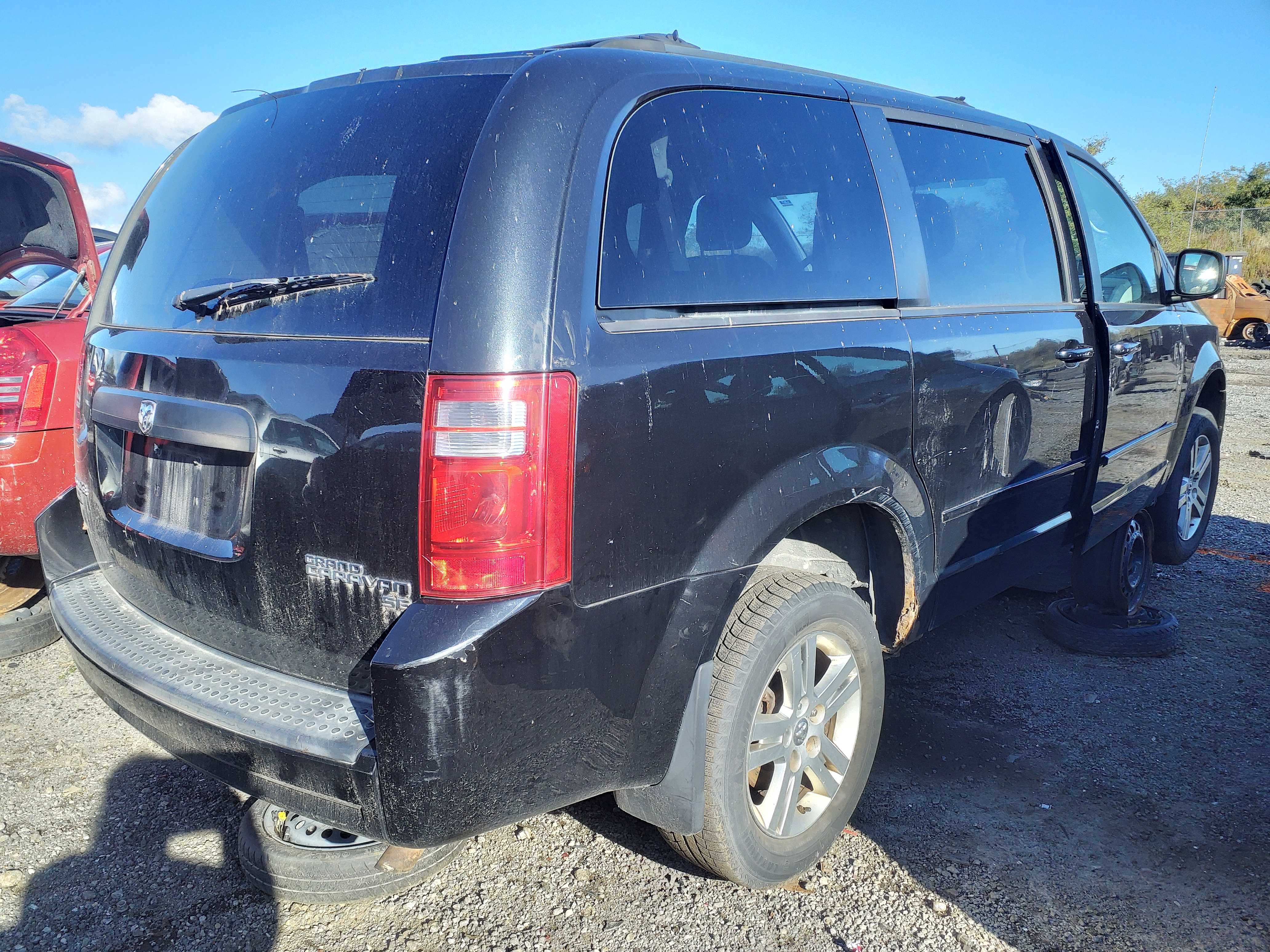 DODGE GRAND CARAVAN 2010