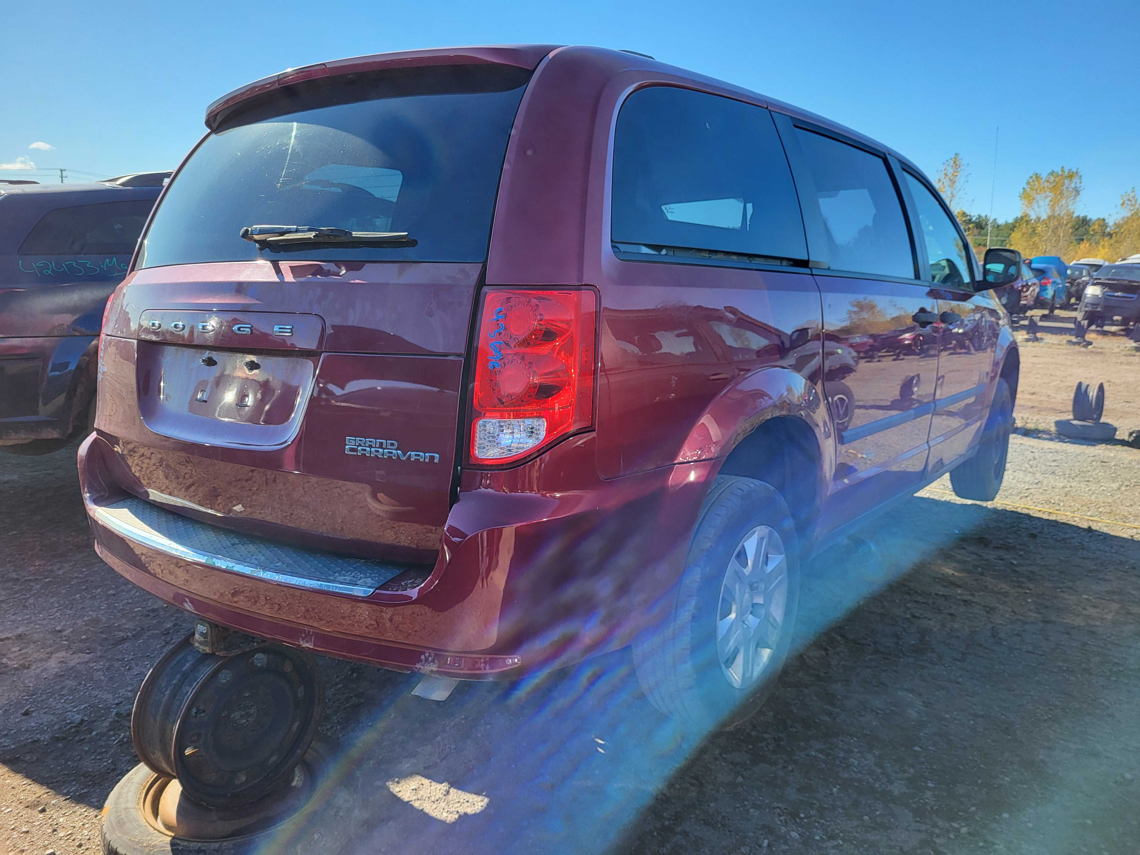 DODGE GRAND CARAVAN 2011