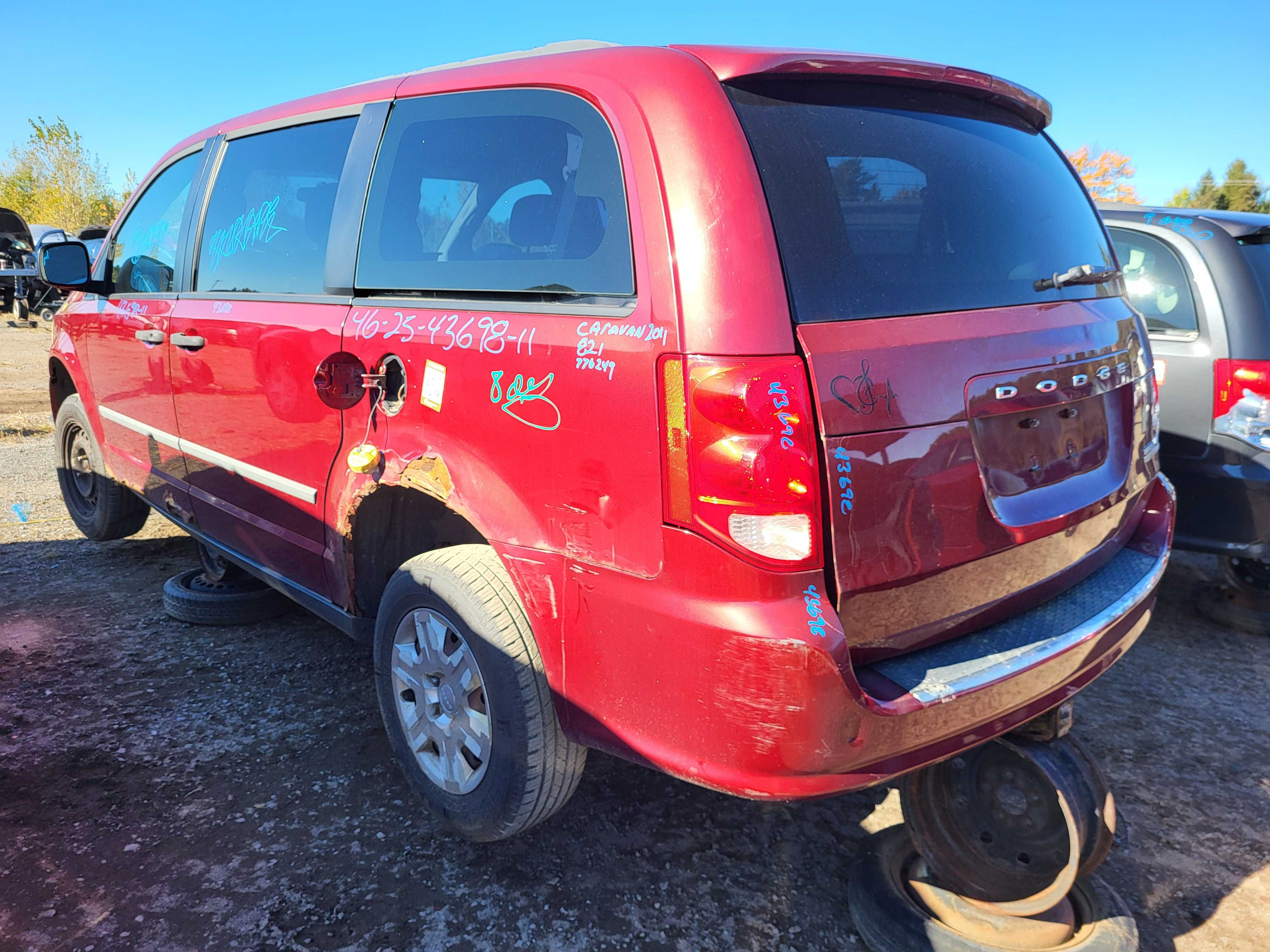 DODGE GRAND CARAVAN 2011