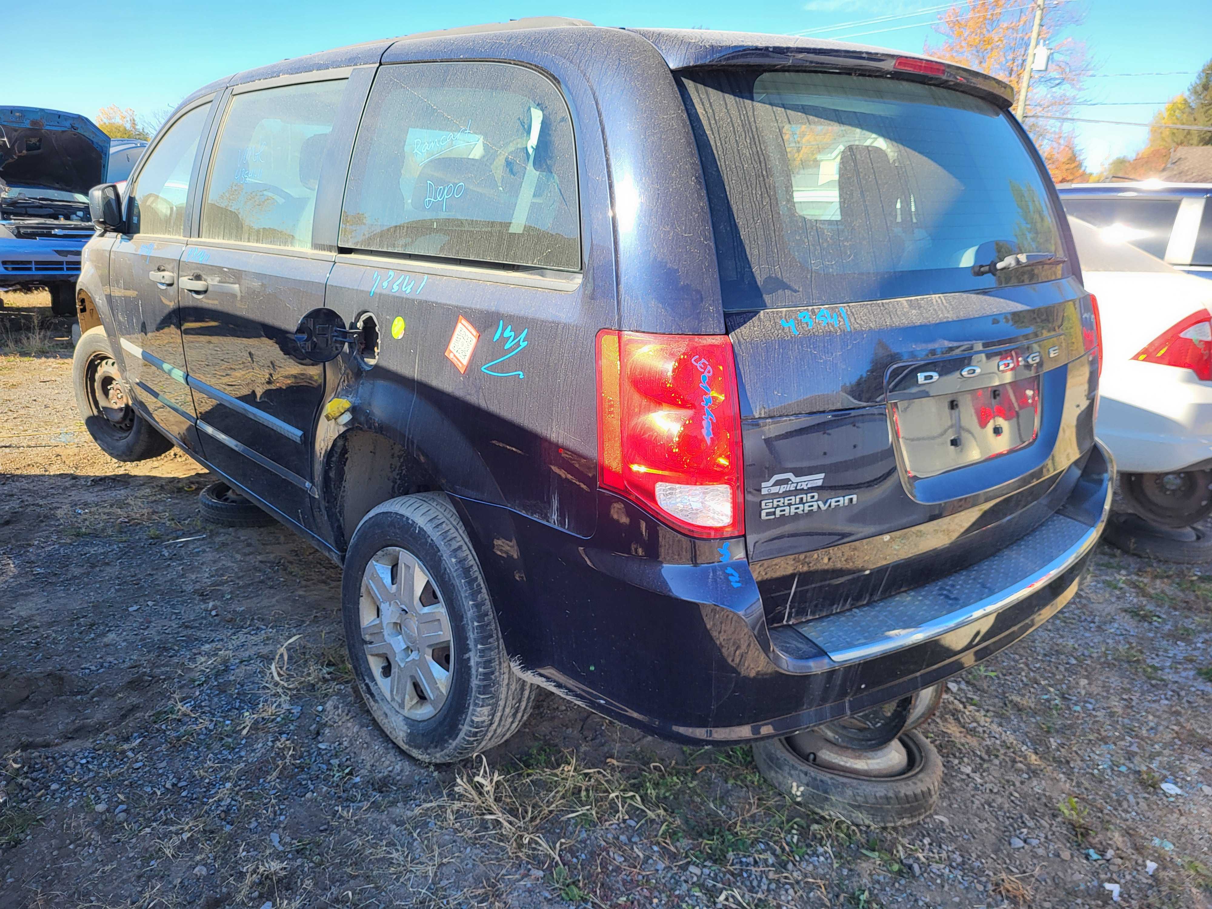 DODGE GRAND CARAVAN 2011