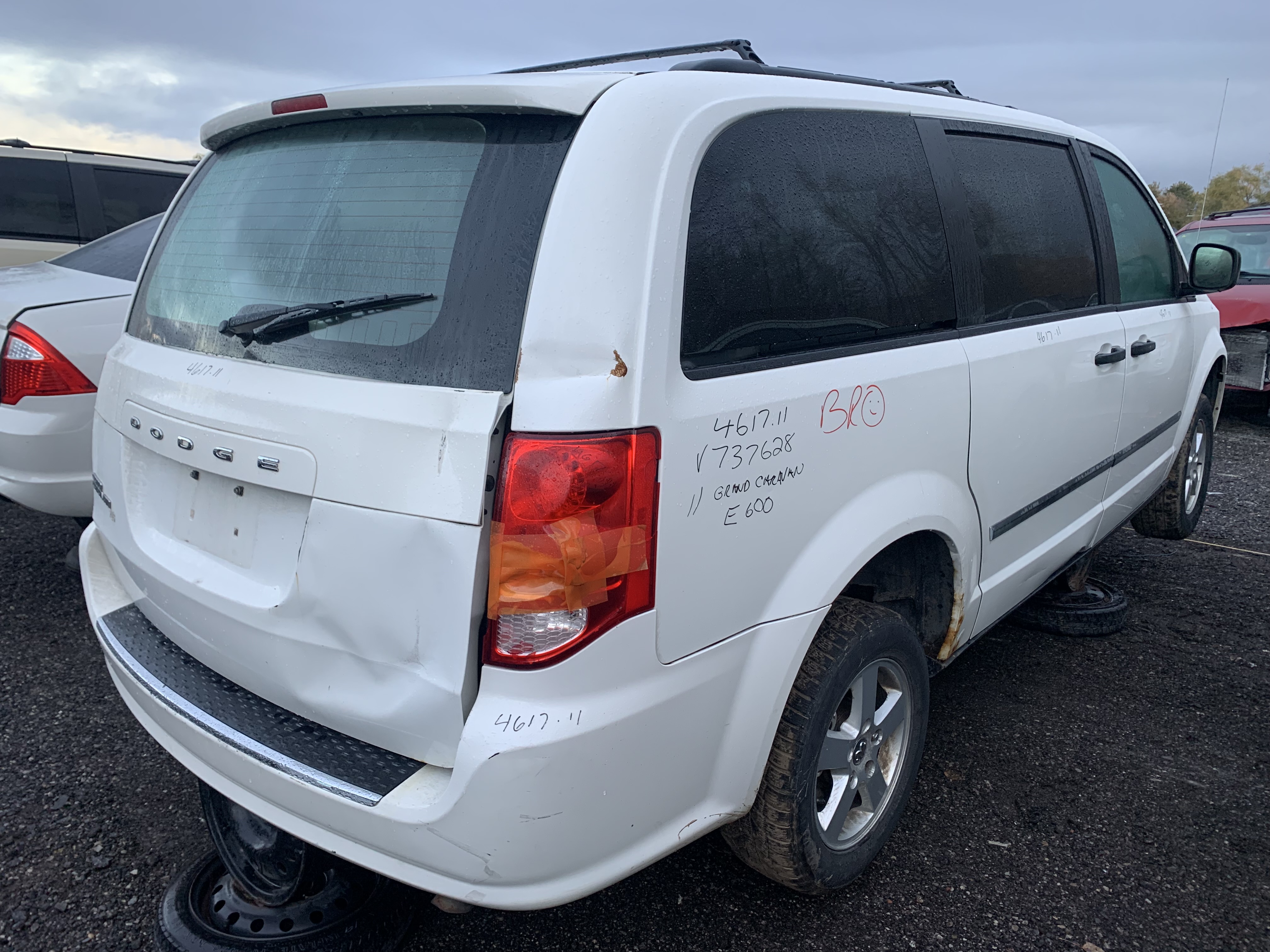 DODGE GRAND CARAVAN 2011