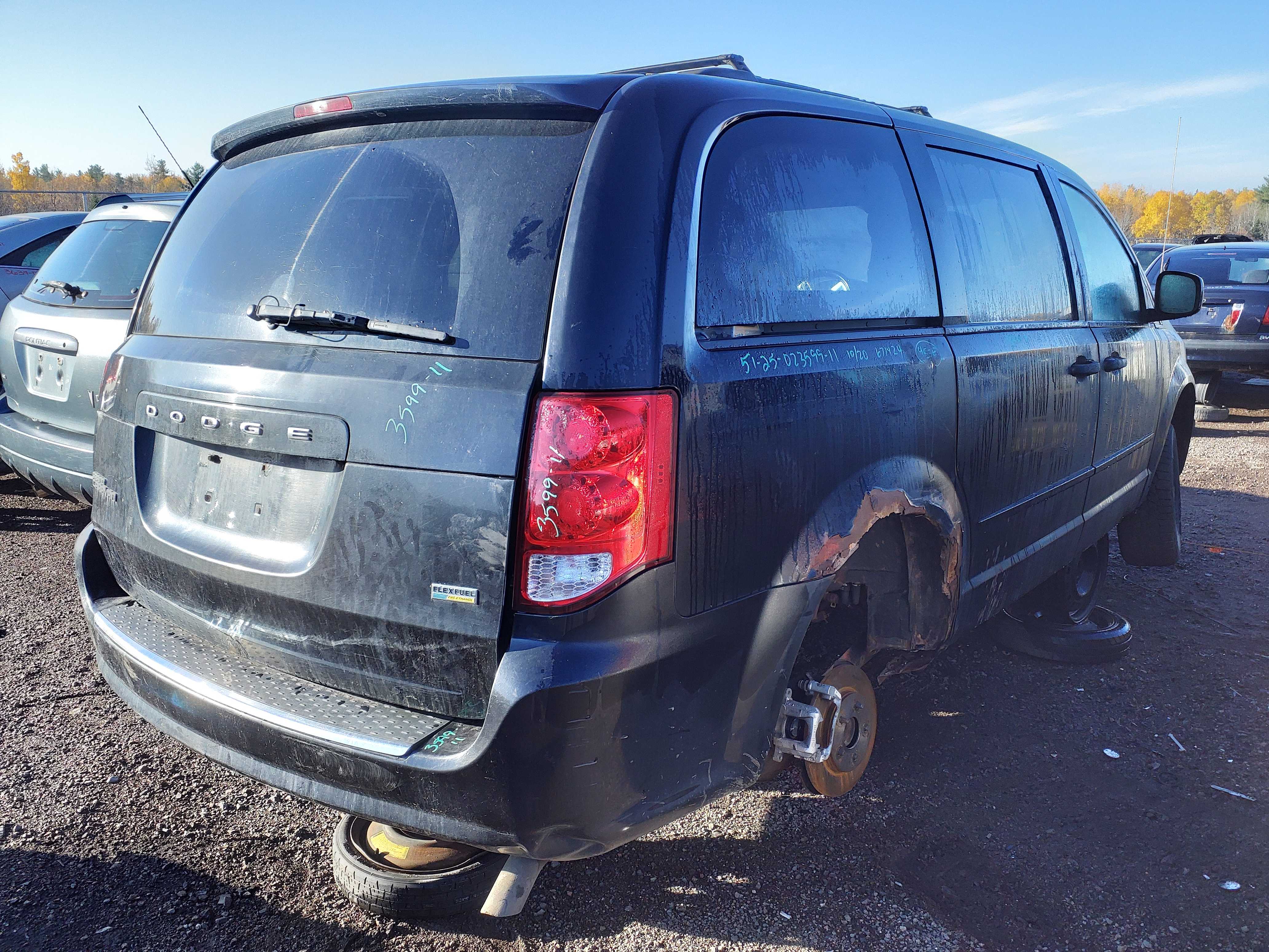 DODGE GRAND CARAVAN 2011