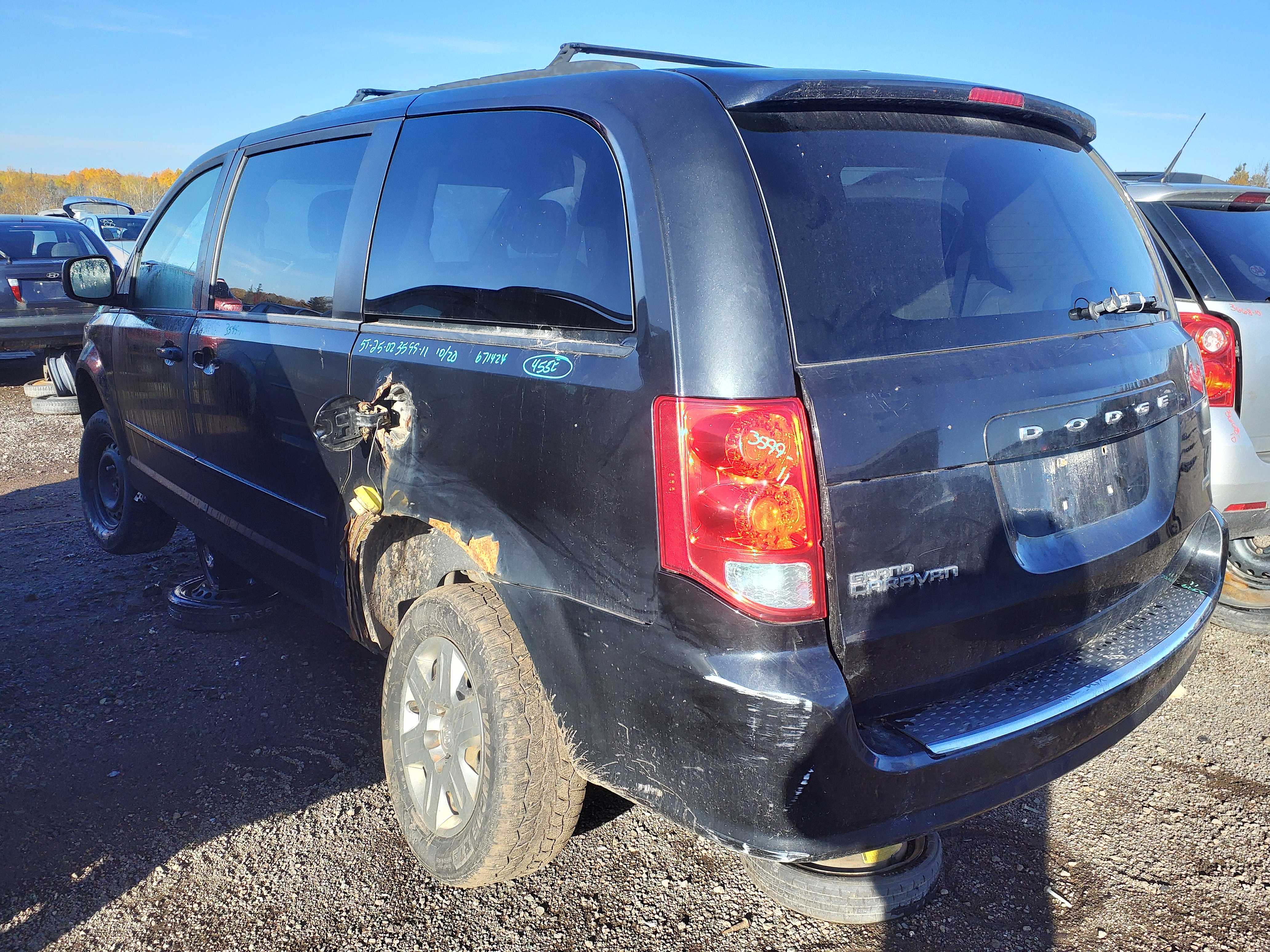 DODGE GRAND CARAVAN 2011
