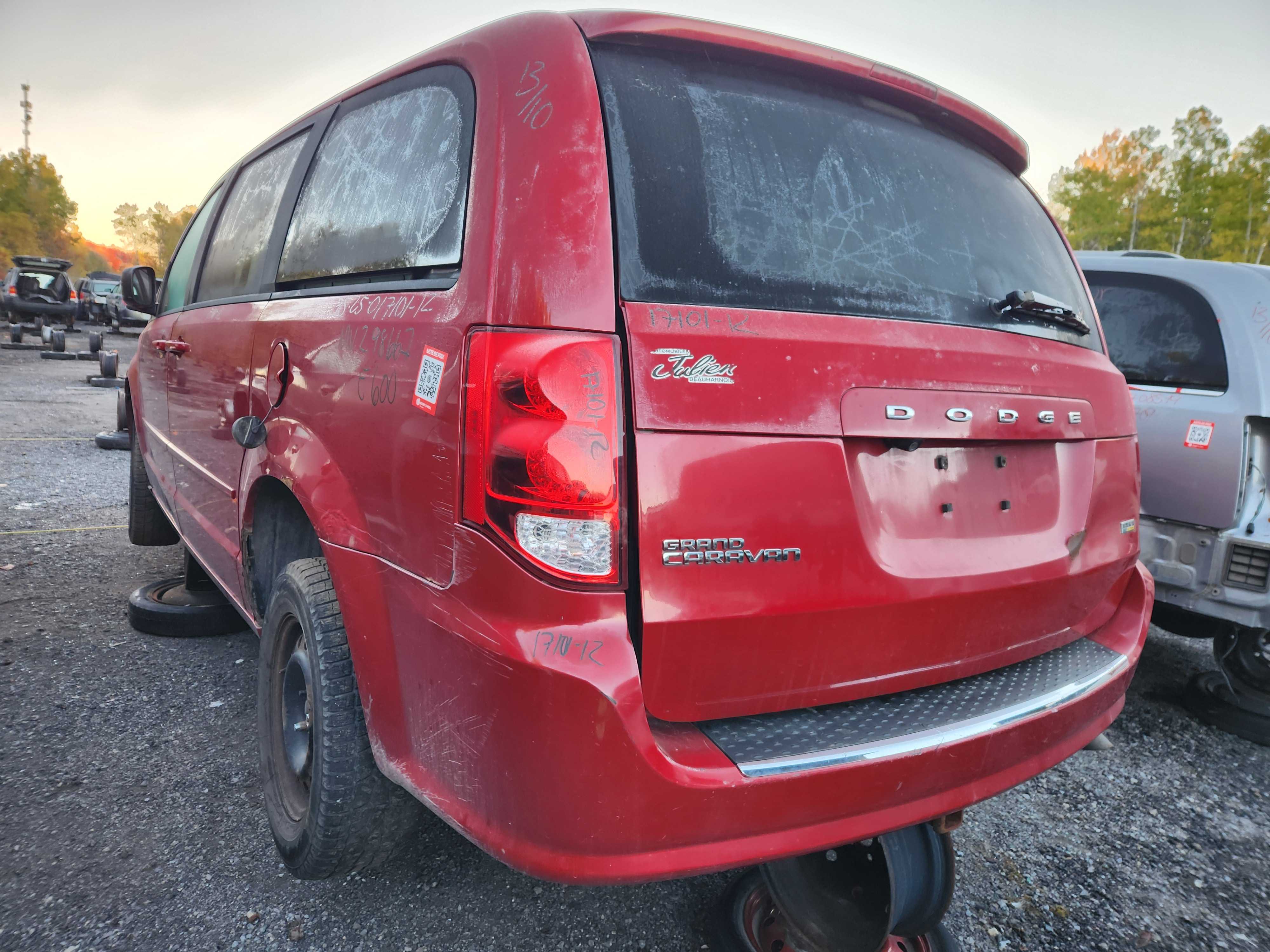 DODGE GRAND CARAVAN 2012