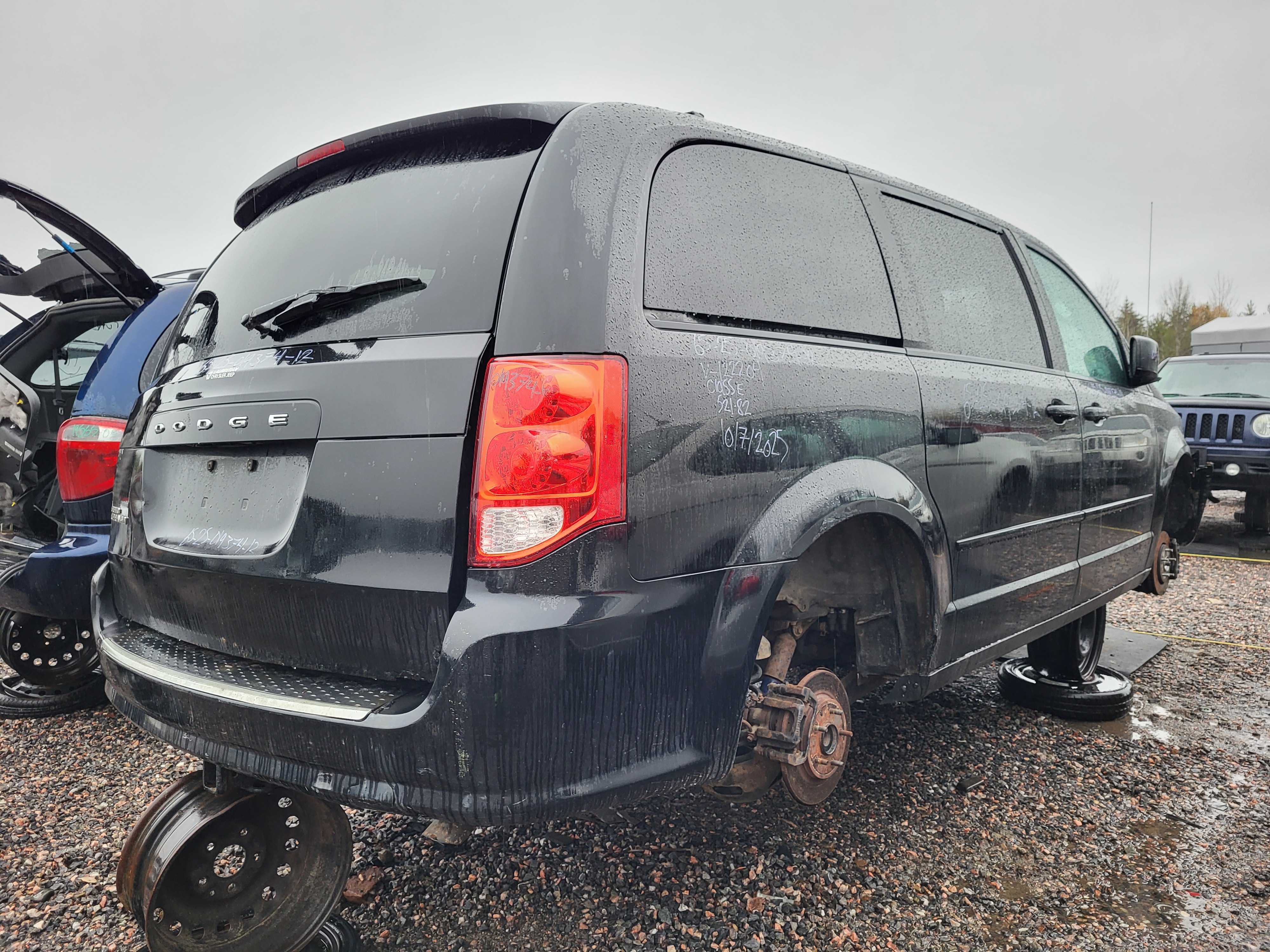 DODGE GRAND CARAVAN 2012