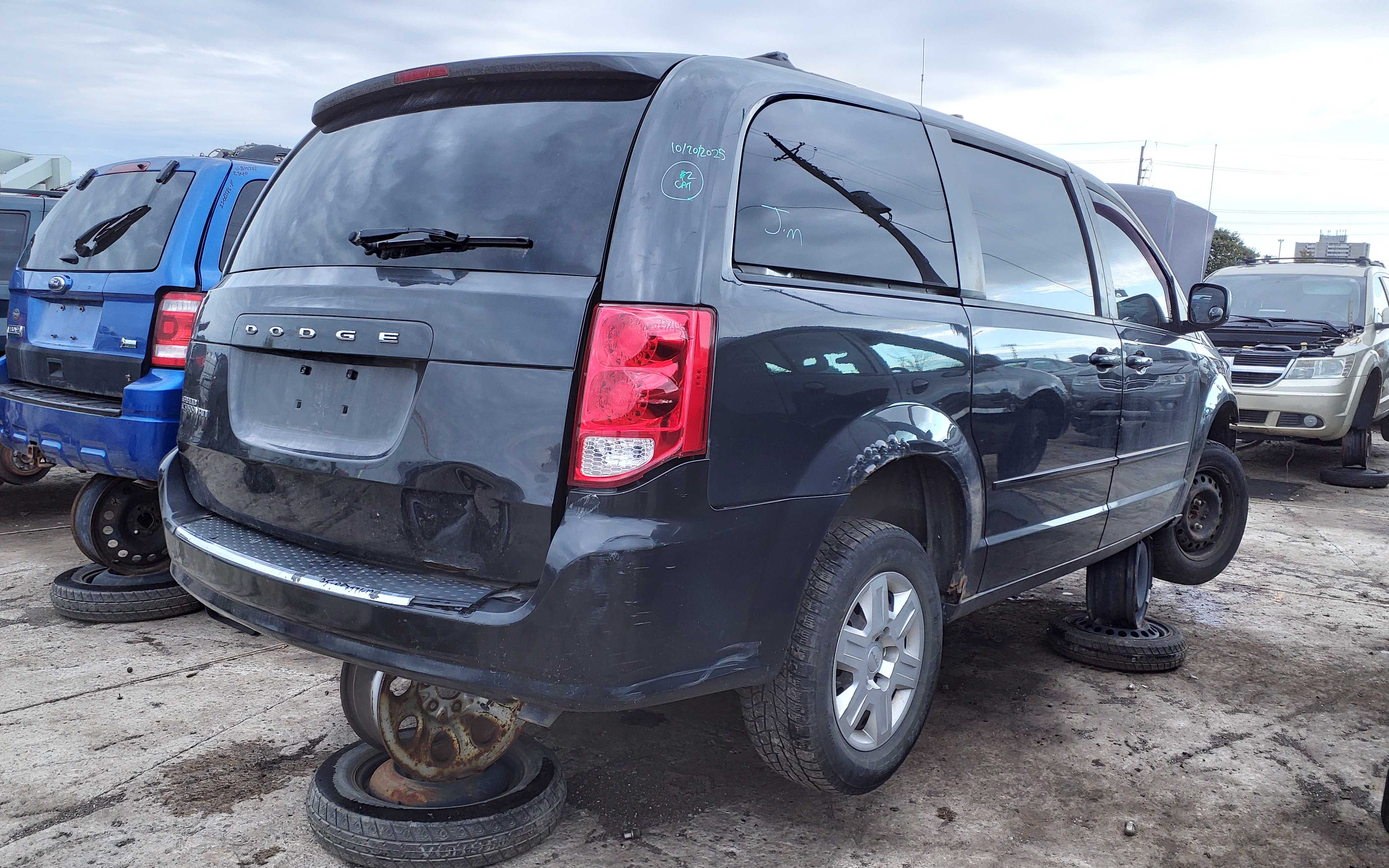 DODGE GRAND CARAVAN 2012