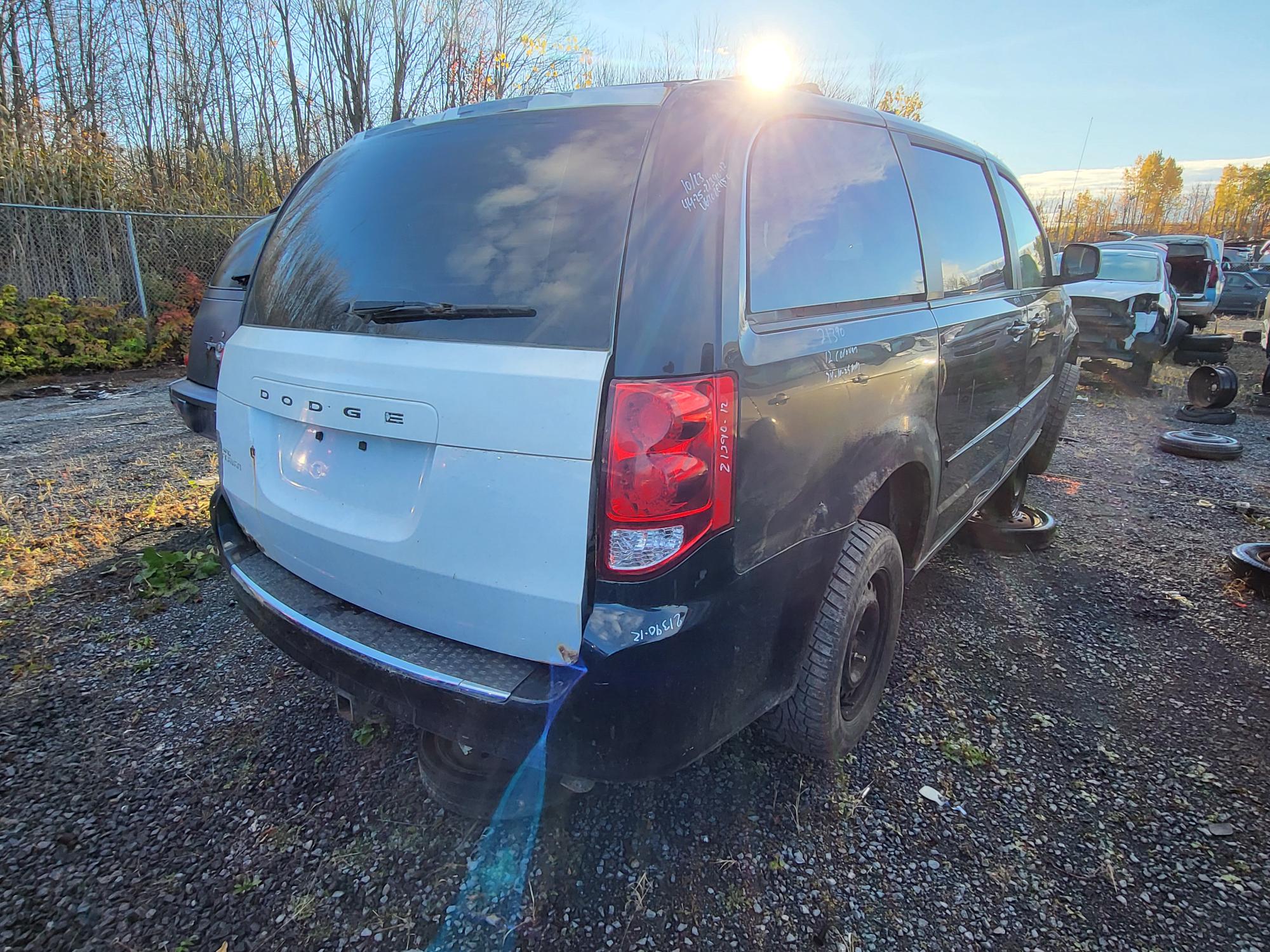 DODGE GRAND CARAVAN 2012