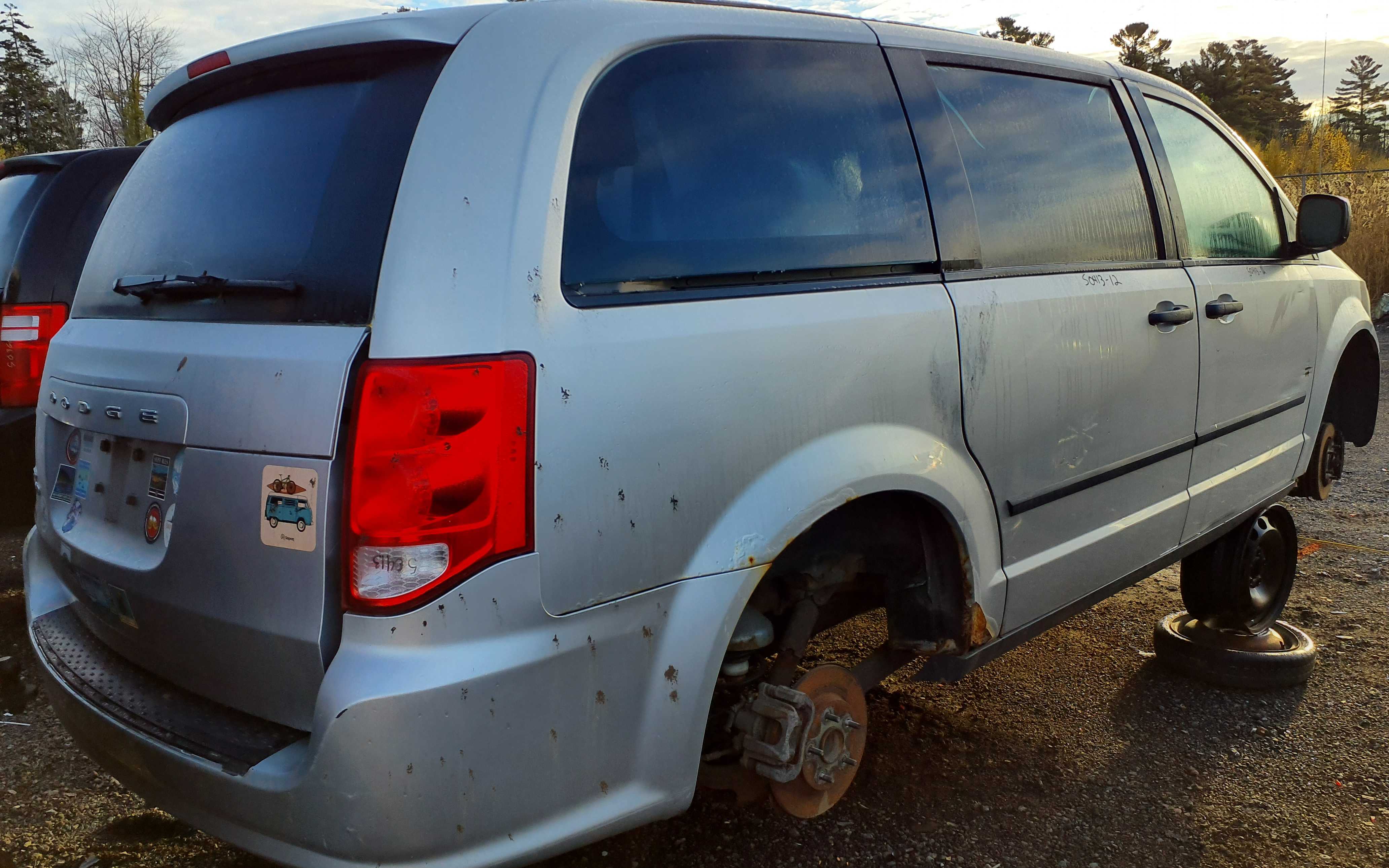 DODGE GRAND CARAVAN 2012