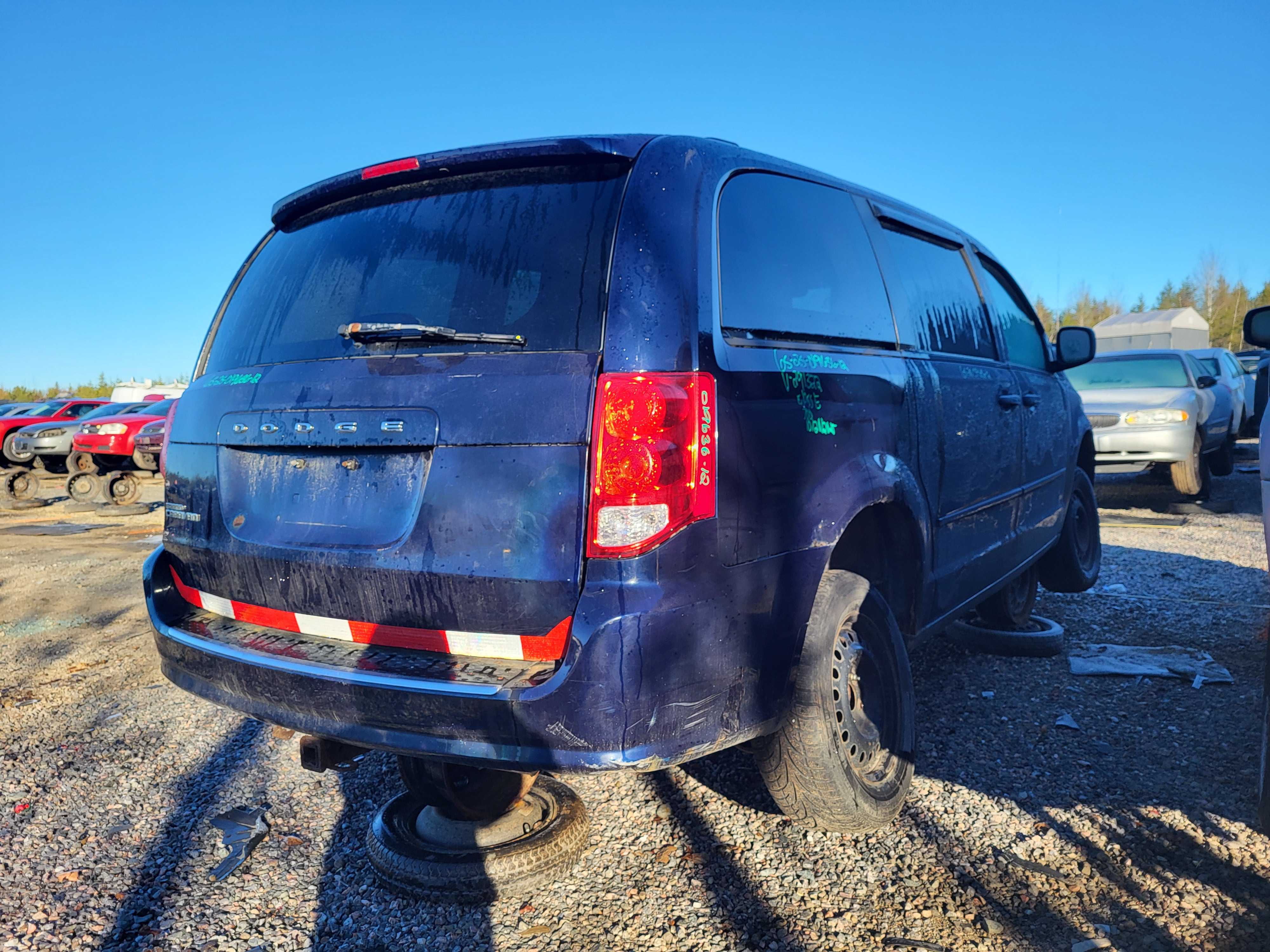 DODGE GRAND CARAVAN 2012