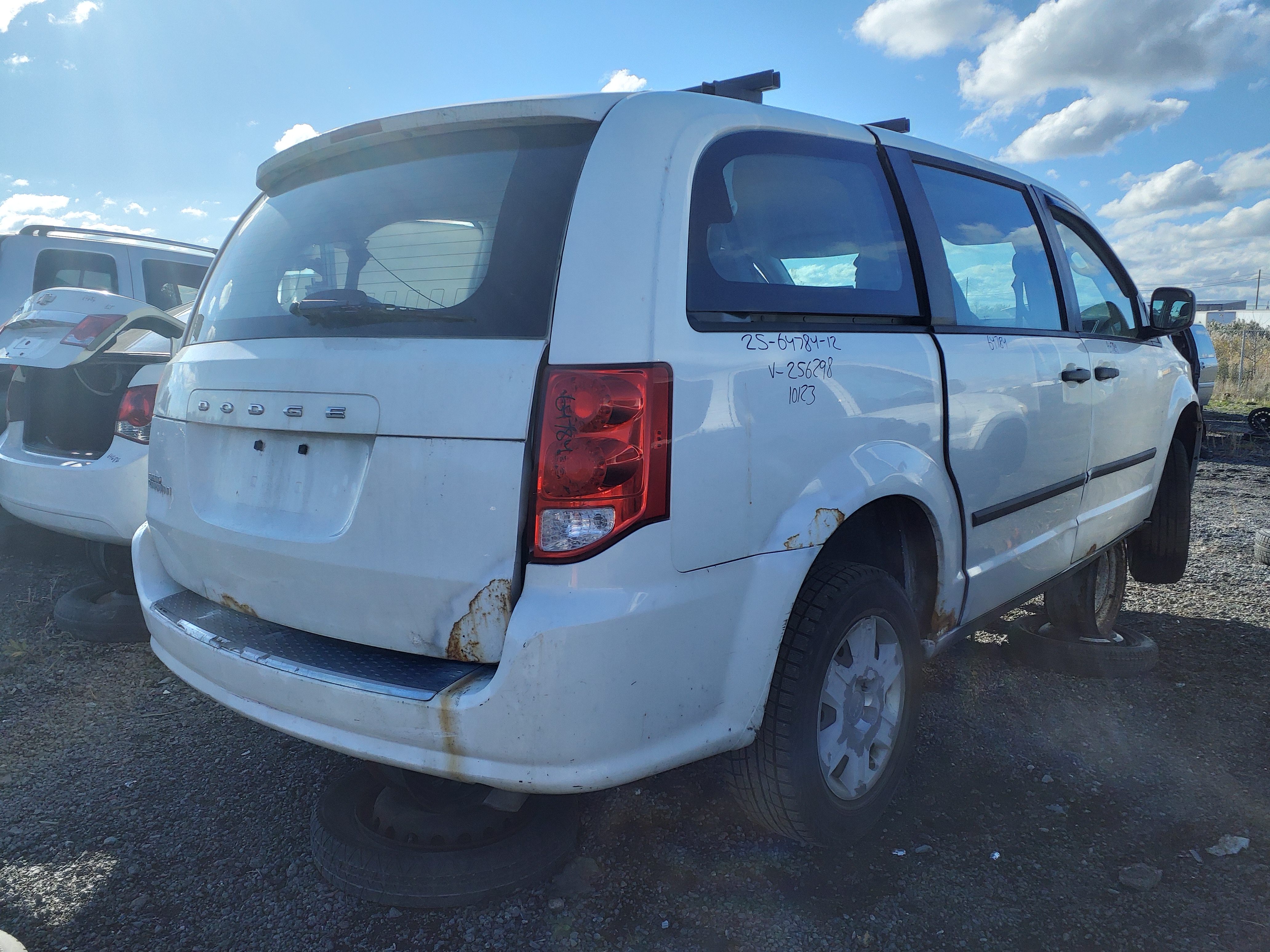 DODGE GRAND CARAVAN 2012