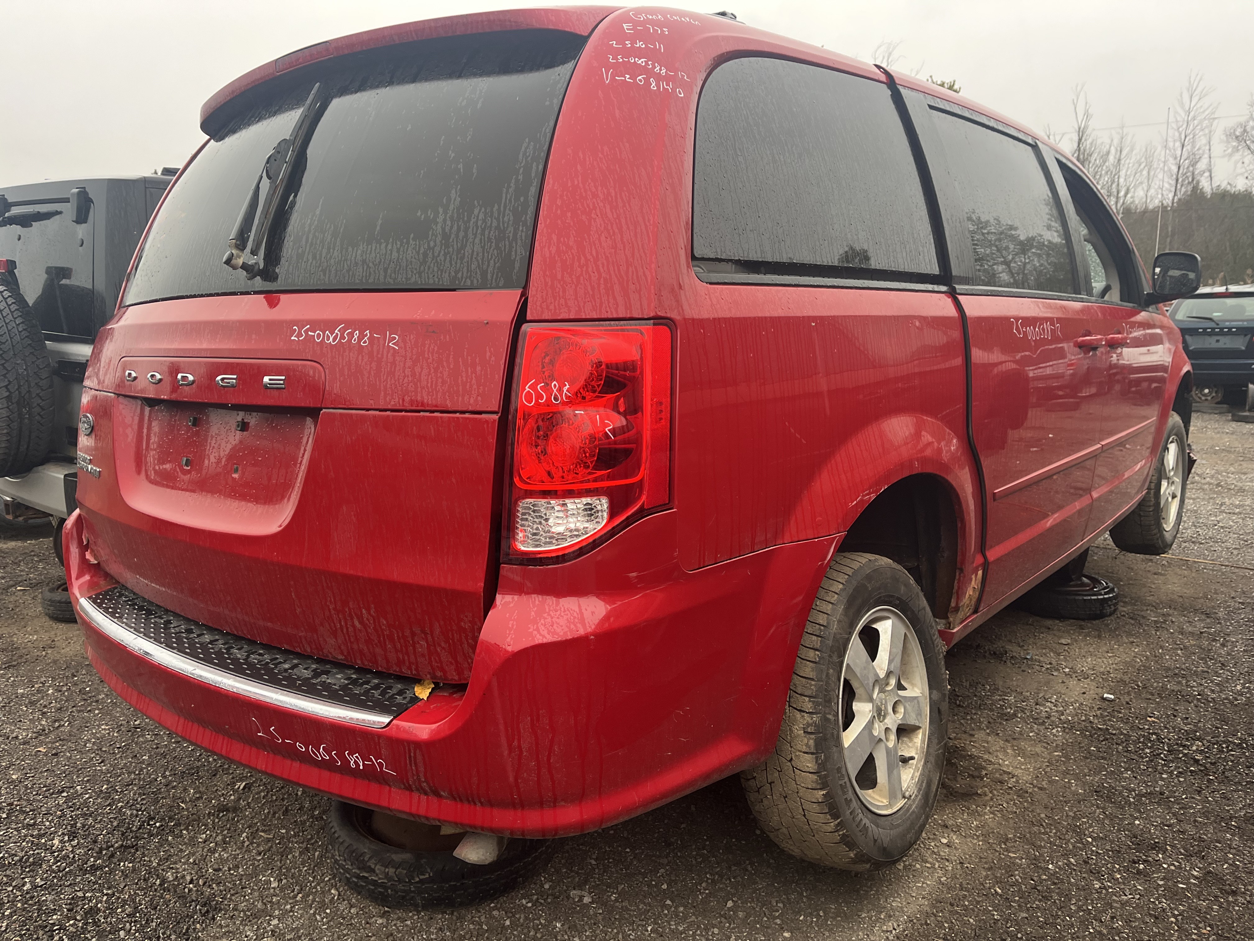 DODGE GRAND CARAVAN 2012