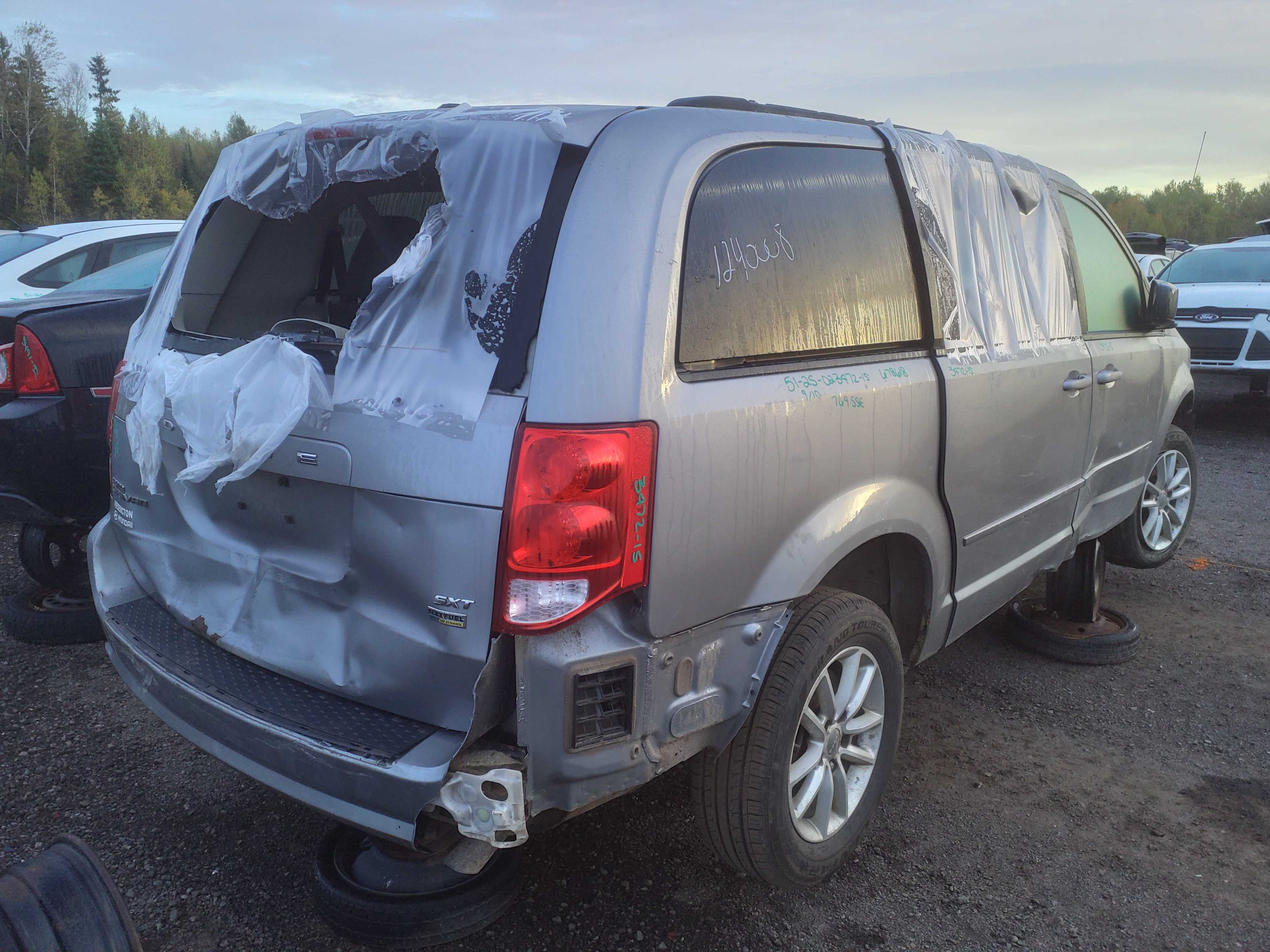 DODGE GRAND CARAVAN 2015