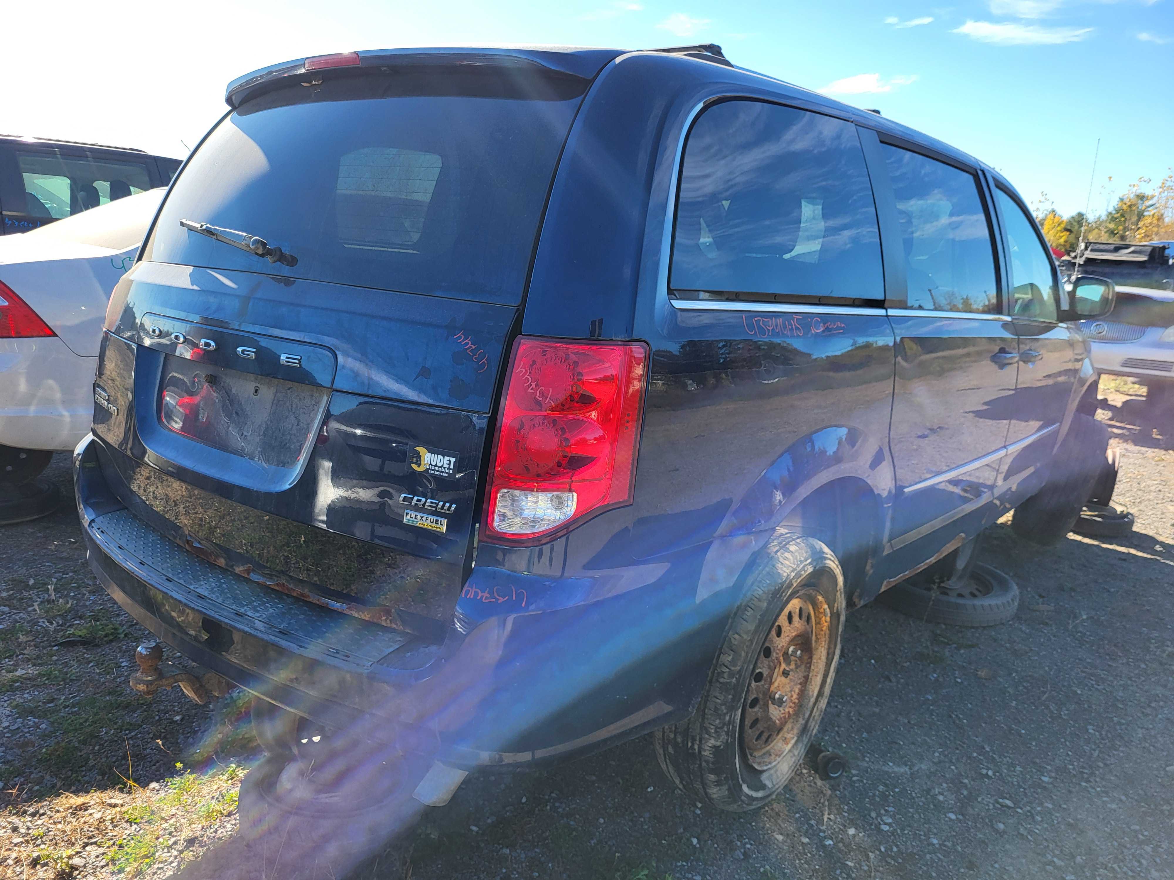 DODGE GRAND CARAVAN 2015