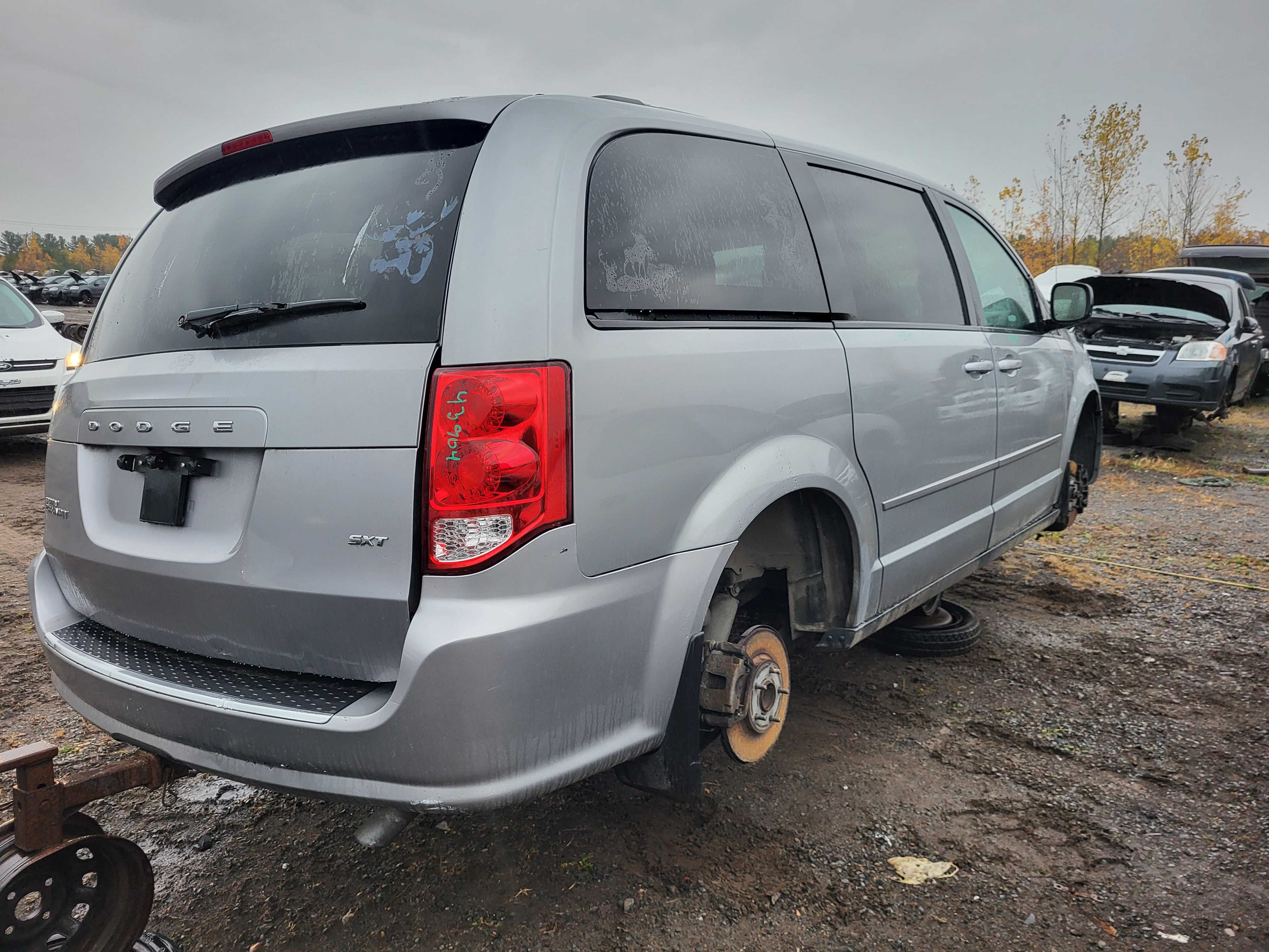 DODGE GRAND CARAVAN 2015