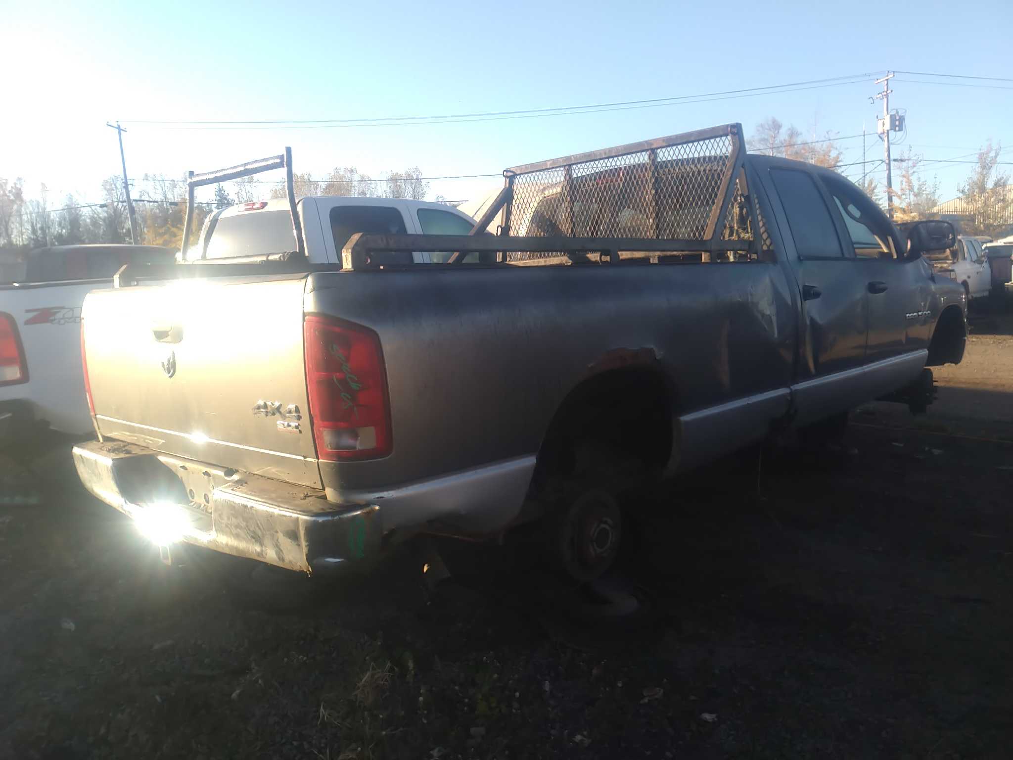 DODGE RAM 1500 2005