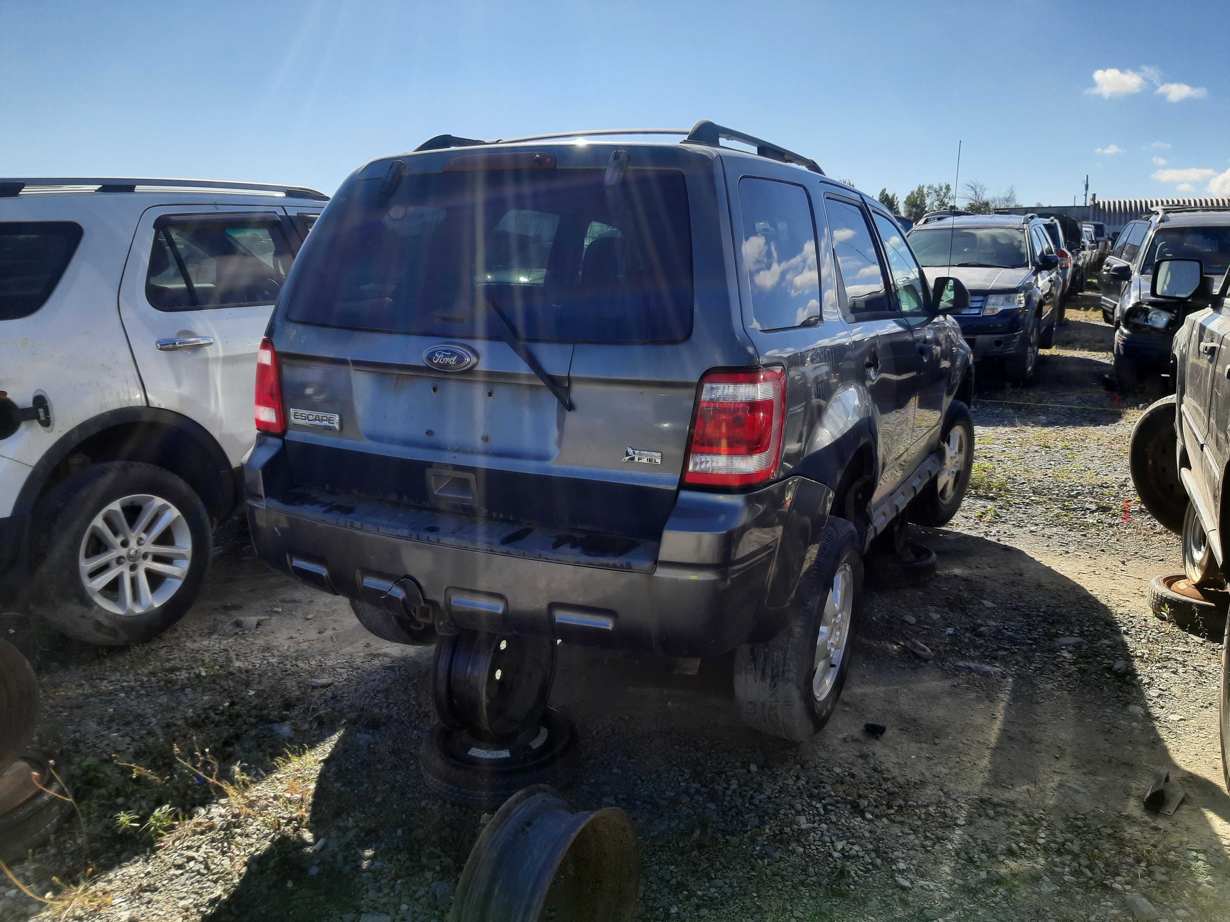 FORD ESCAPE 2011