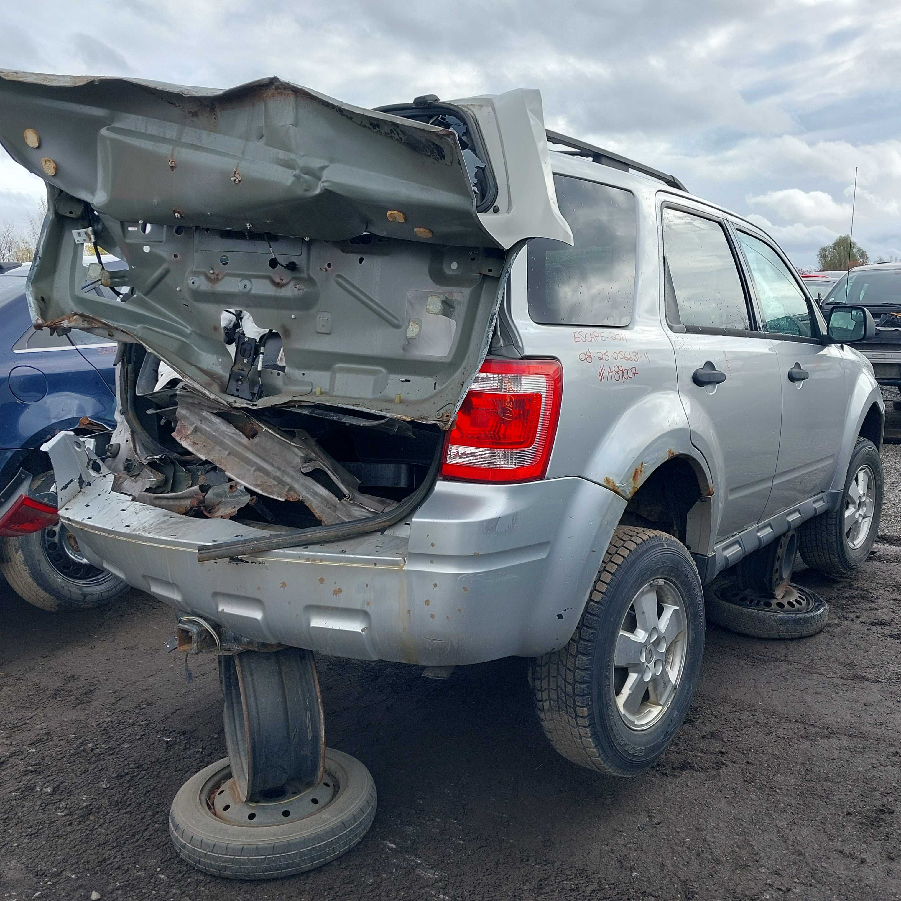 FORD ESCAPE 2011