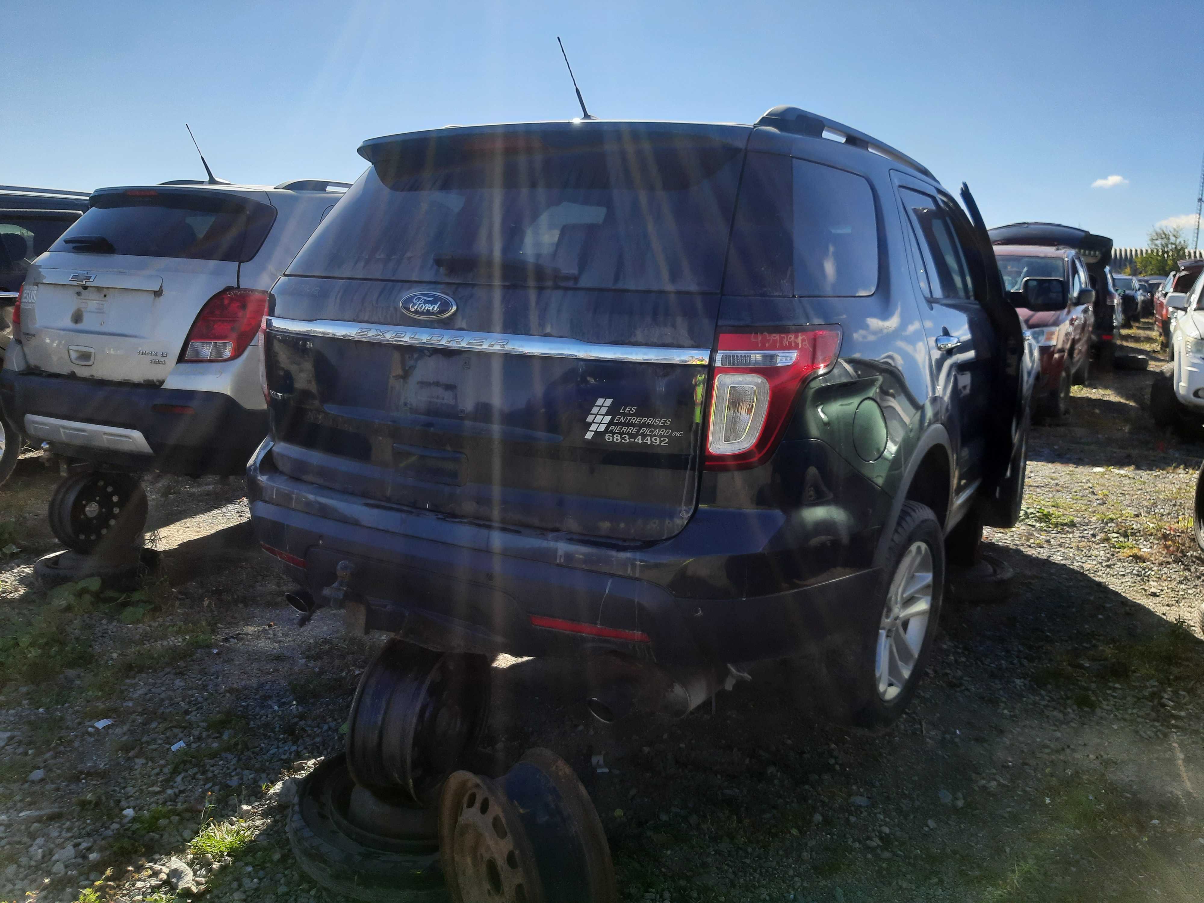 FORD EXPLORER 2012