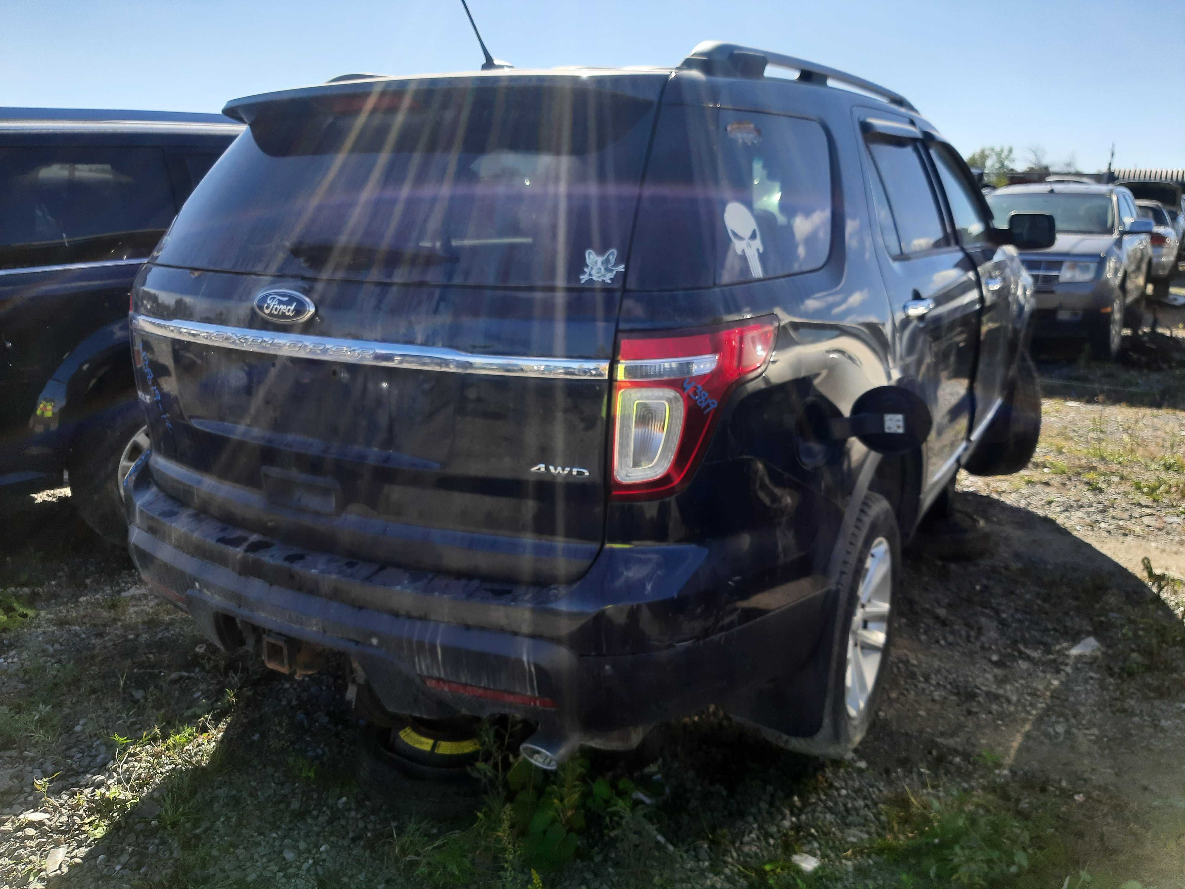 FORD EXPLORER 2012