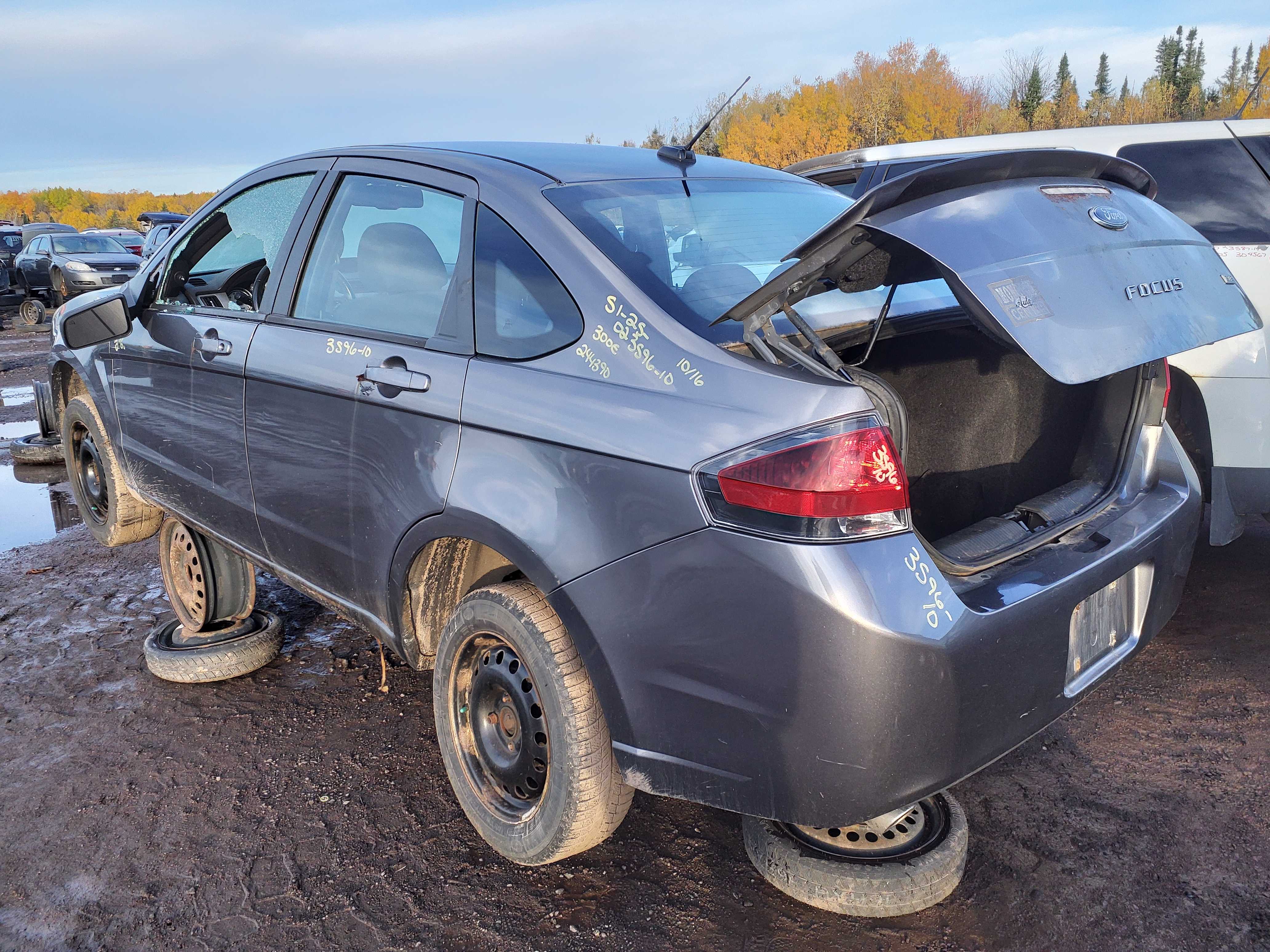 FORD FOCUS 2010