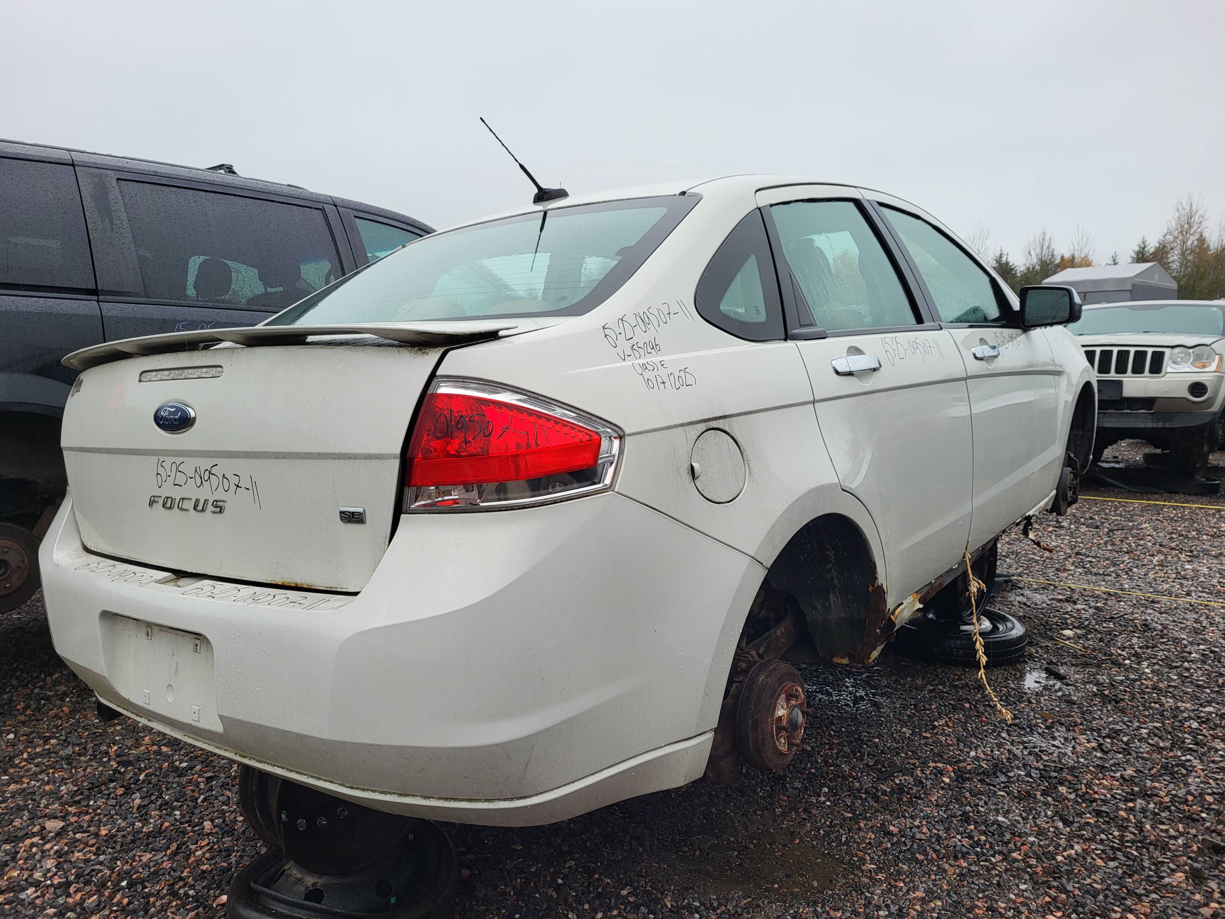 FORD FOCUS 2011