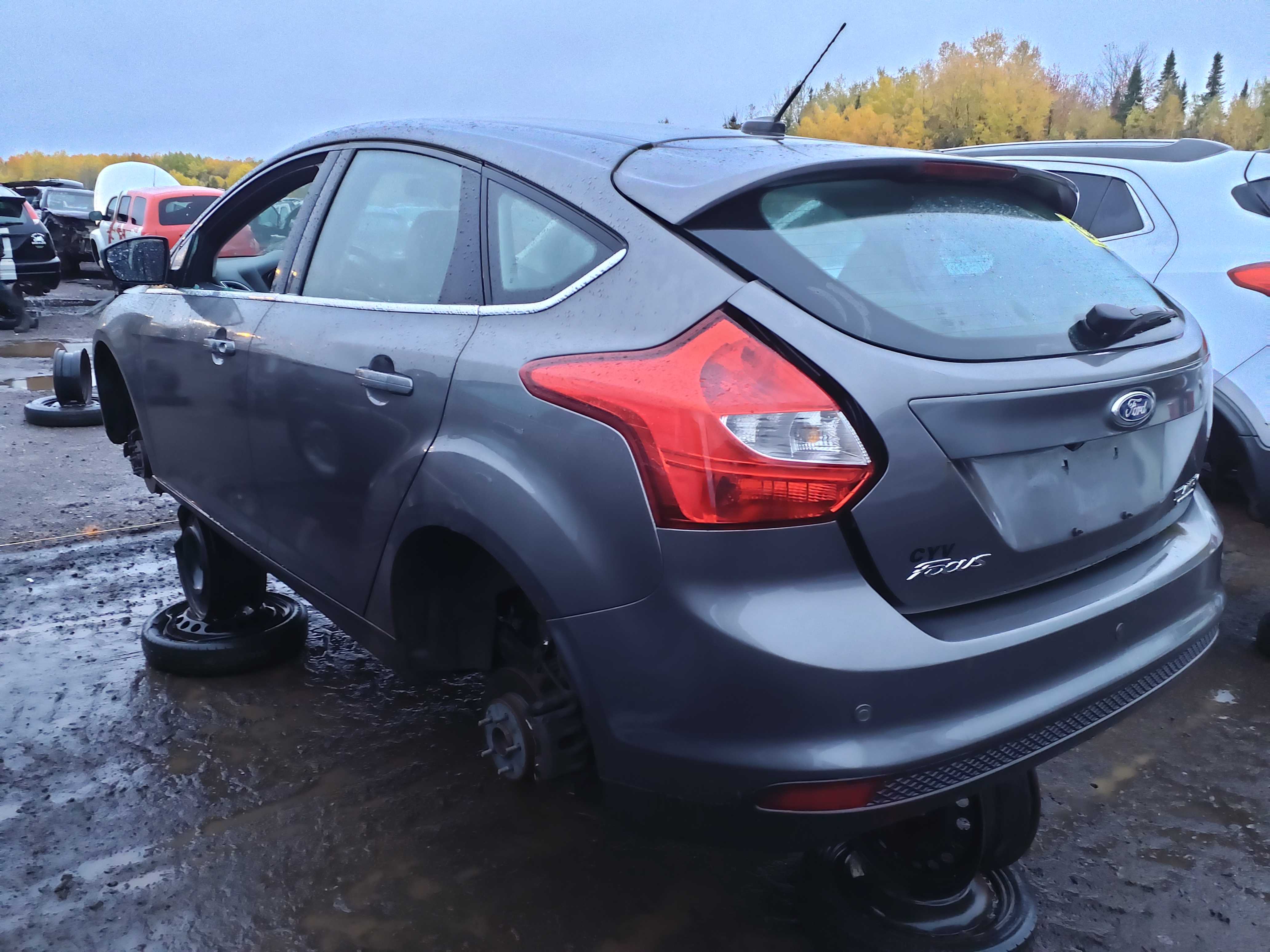 FORD FOCUS 2012