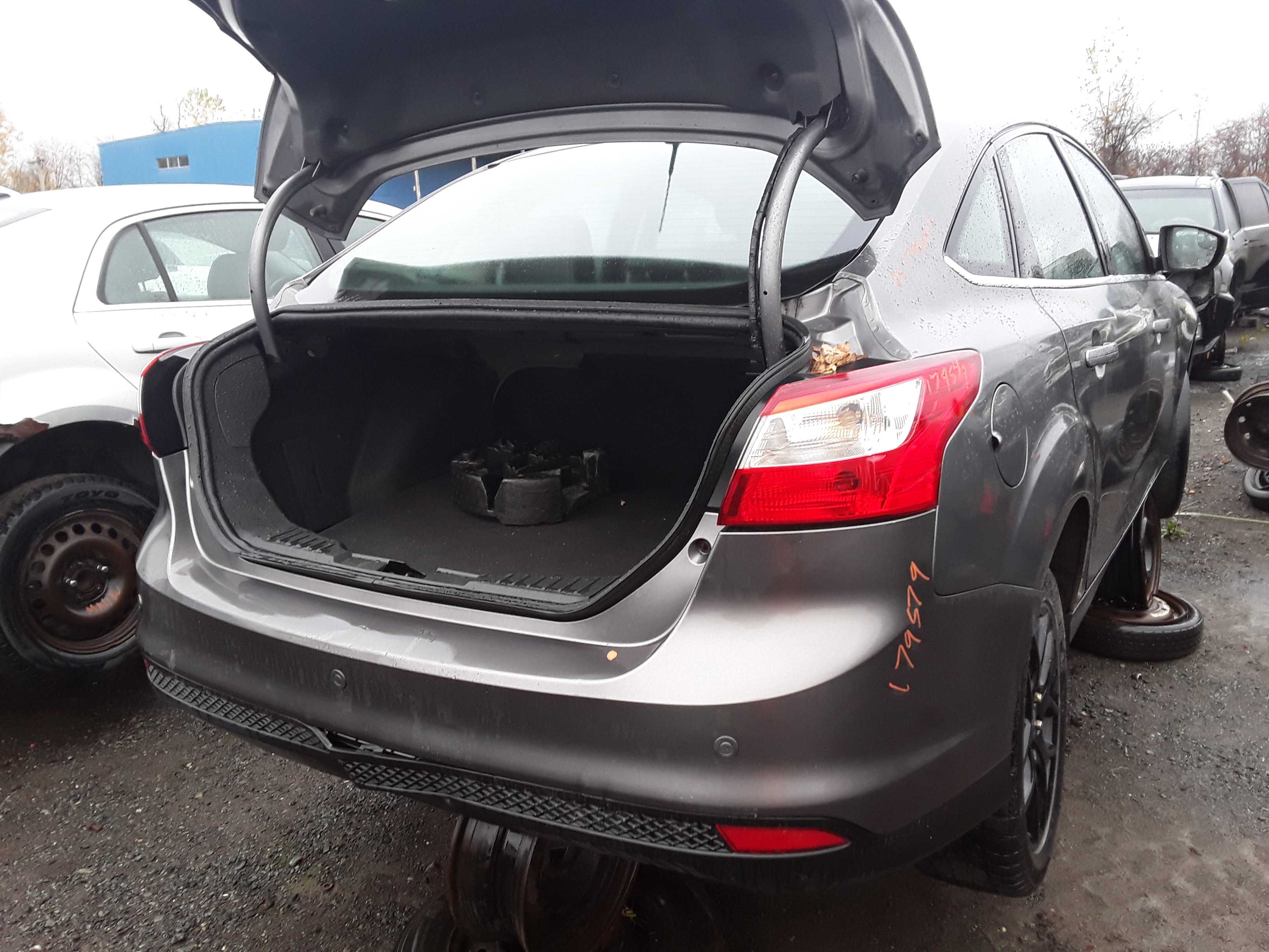 FORD FOCUS 2012